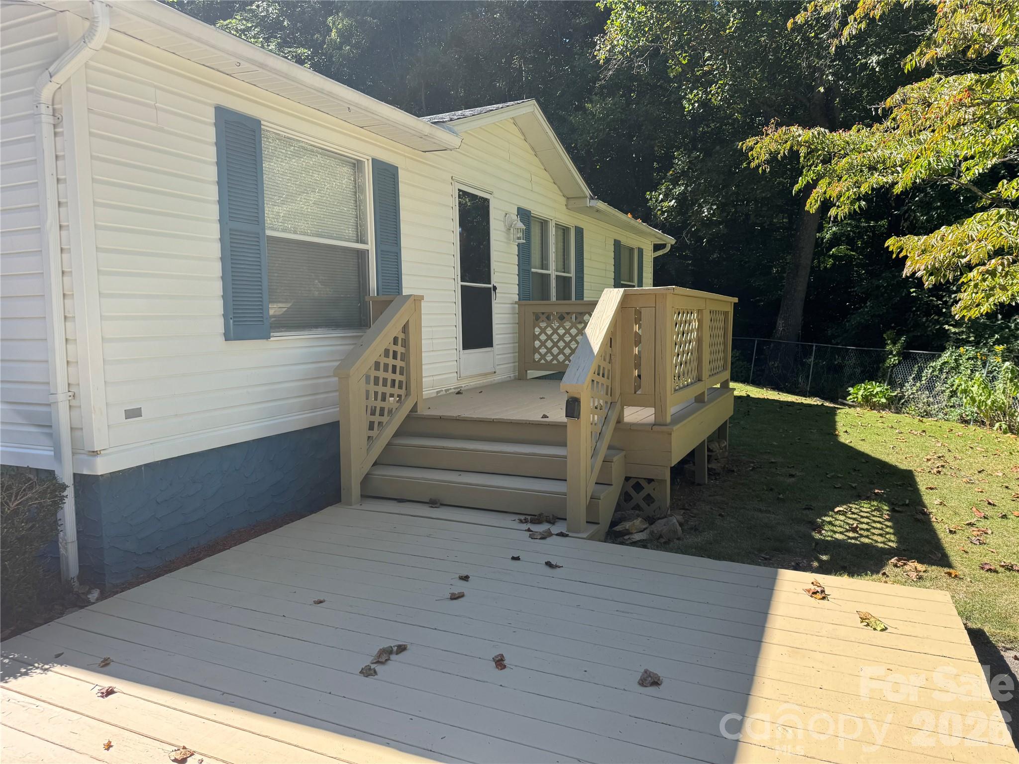 main property photo 41