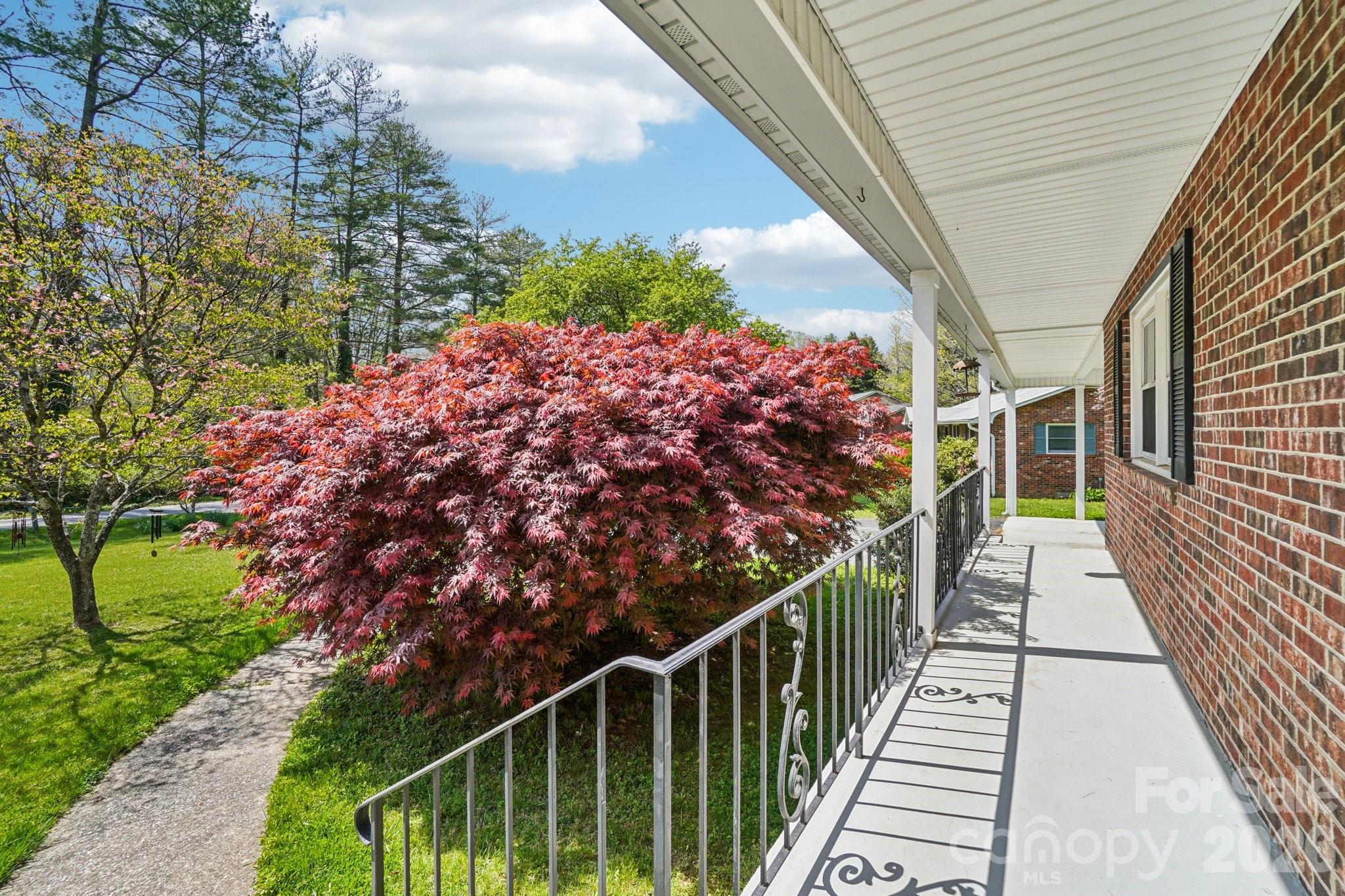 main property photo 33