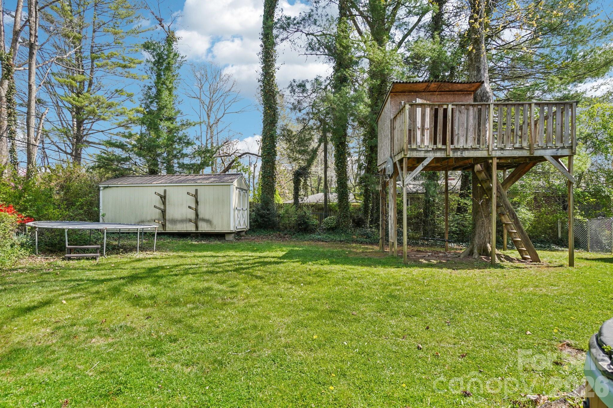 main property photo 34
