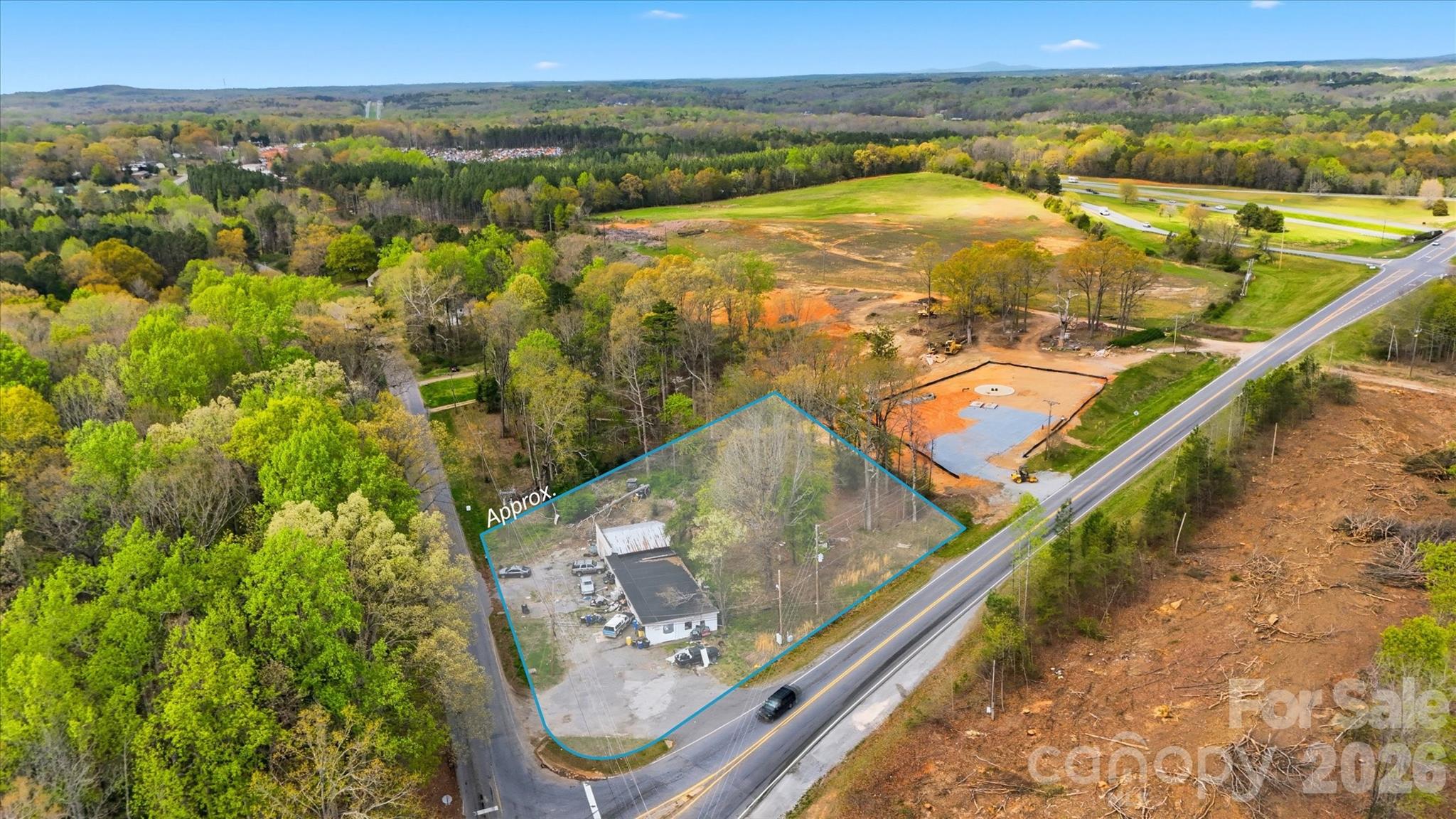 main property photo 4