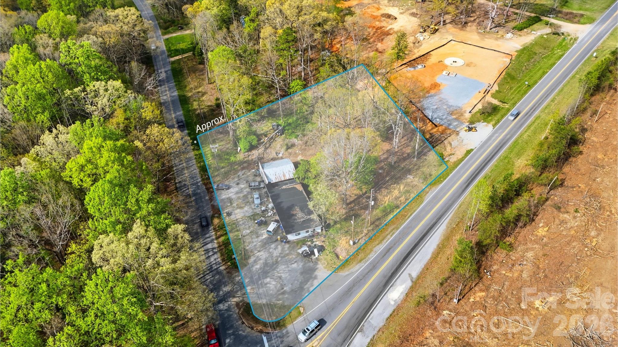main property photo 7