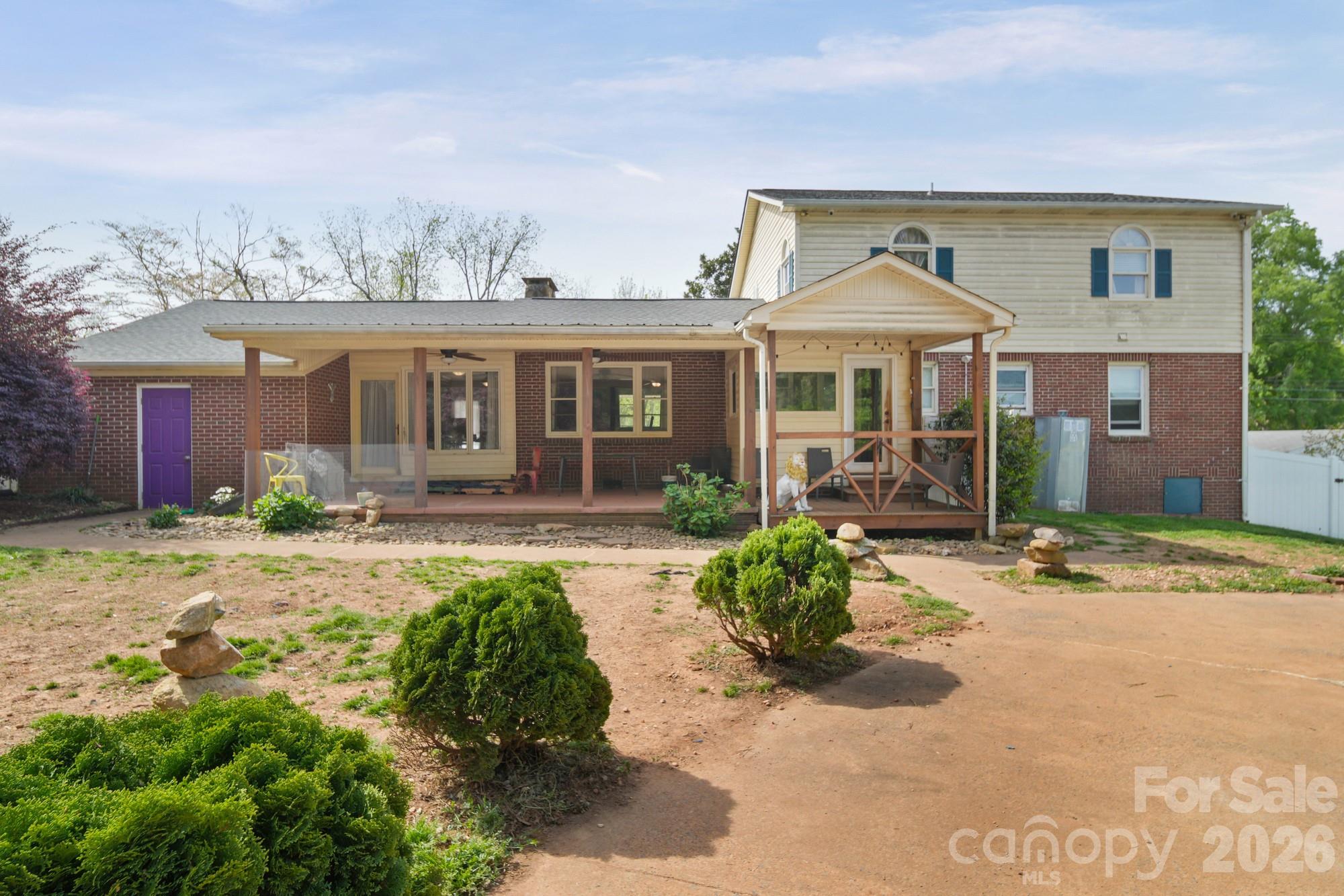 main property photo 27