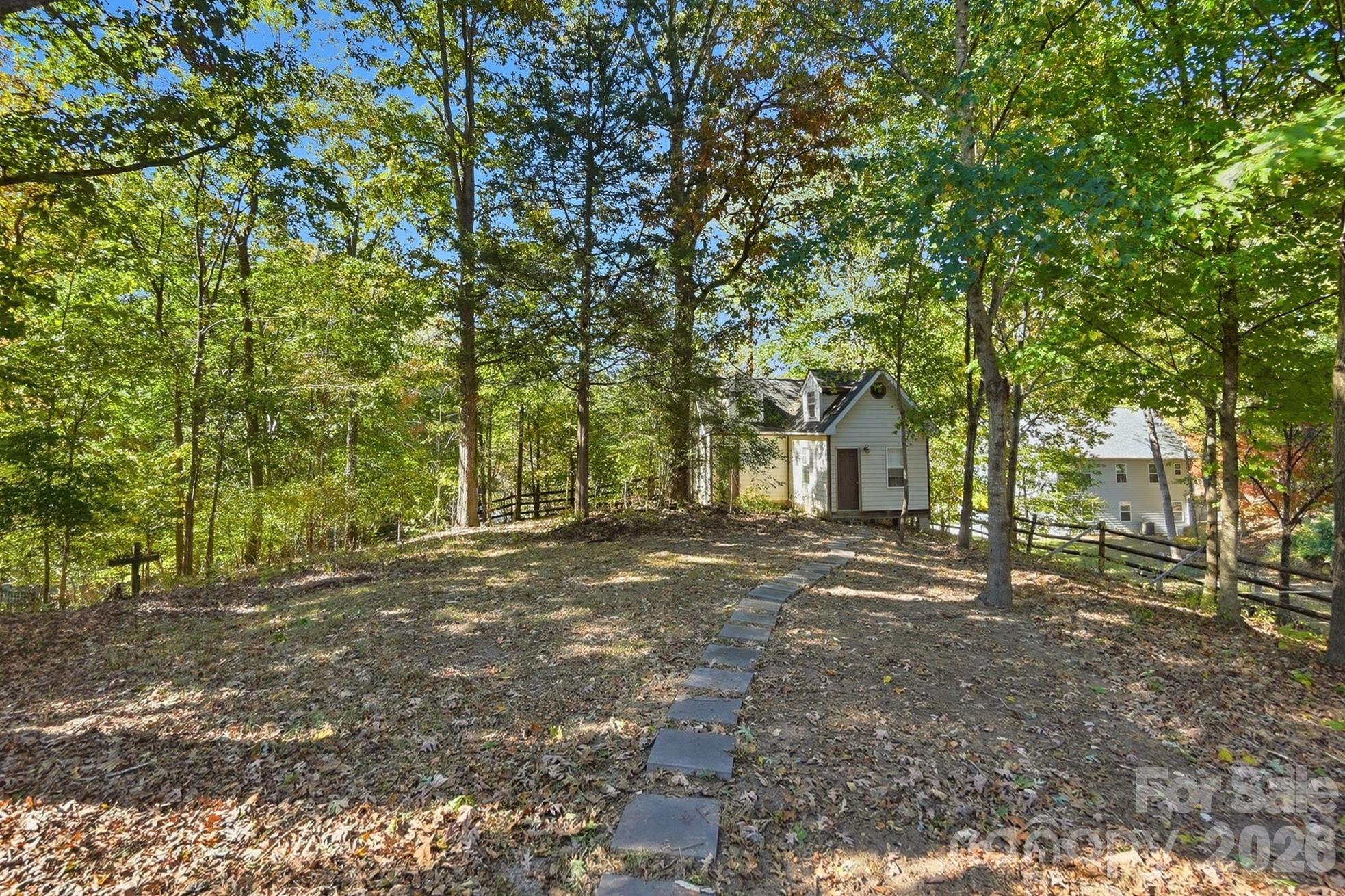 main property photo 41