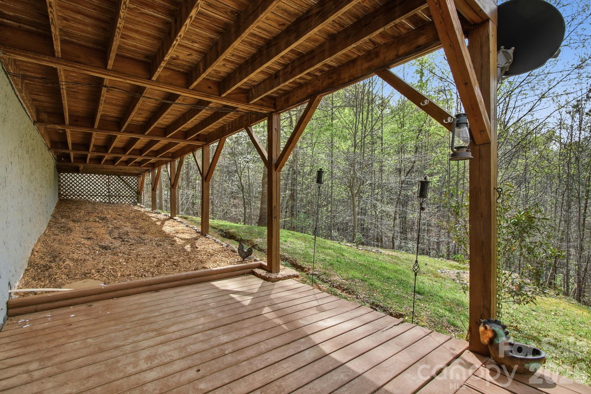 main property photo 41