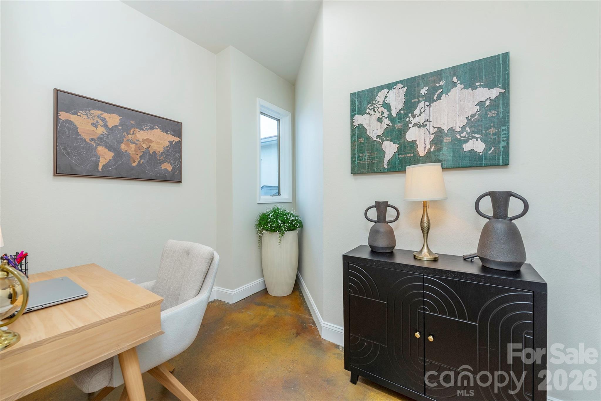 main property photo 19
