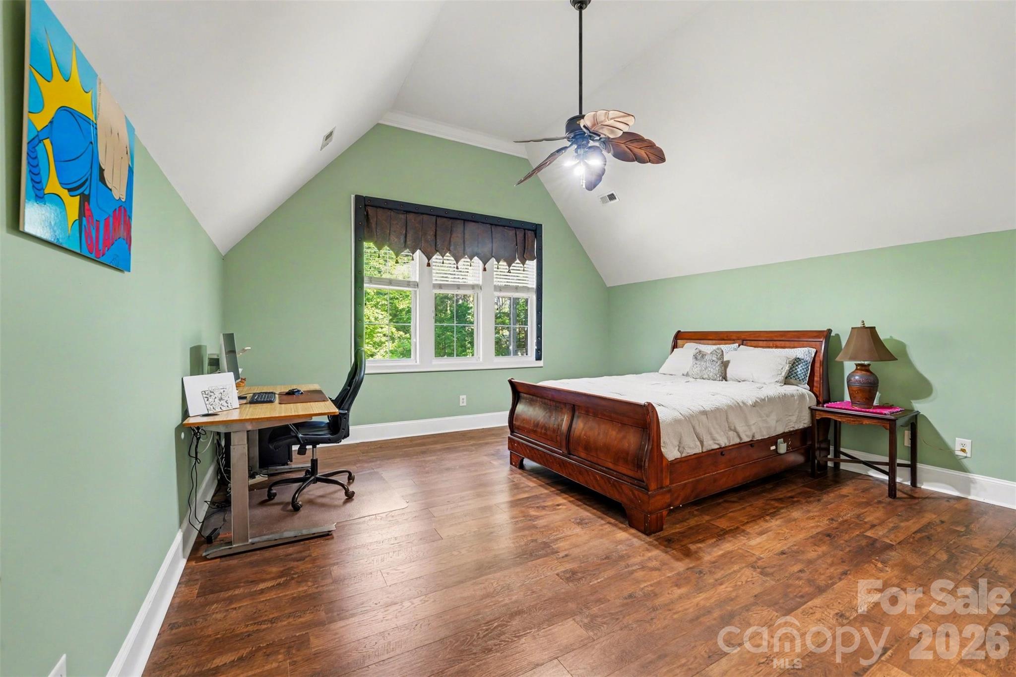 main property photo 22