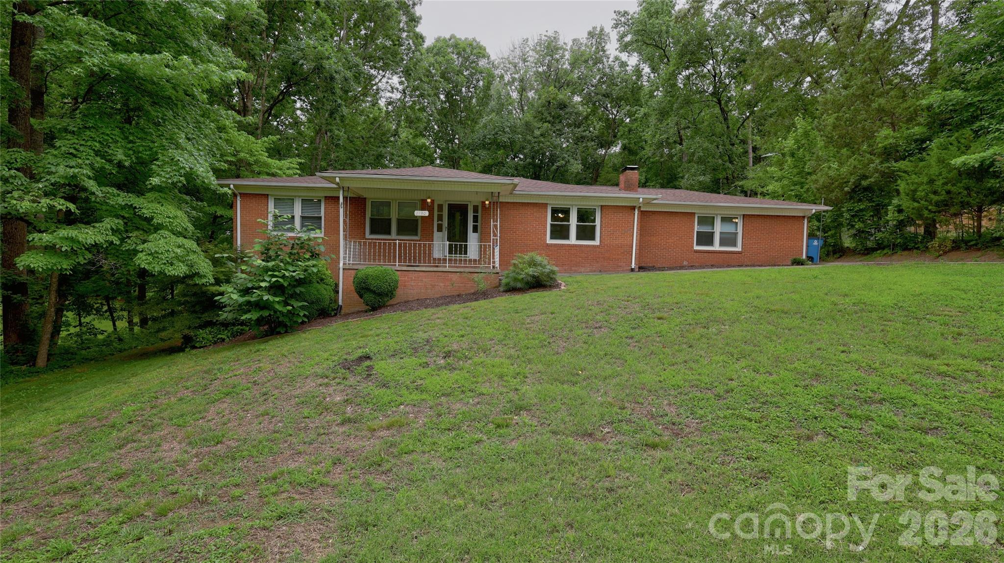 main property photo 6