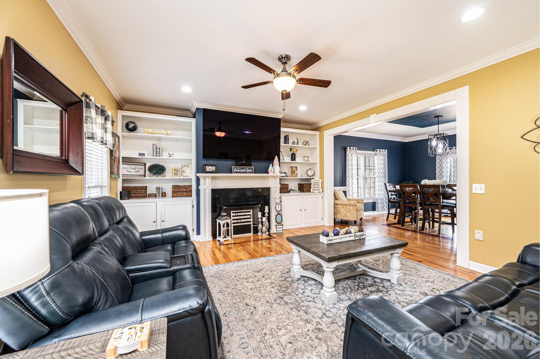 main property photo 14