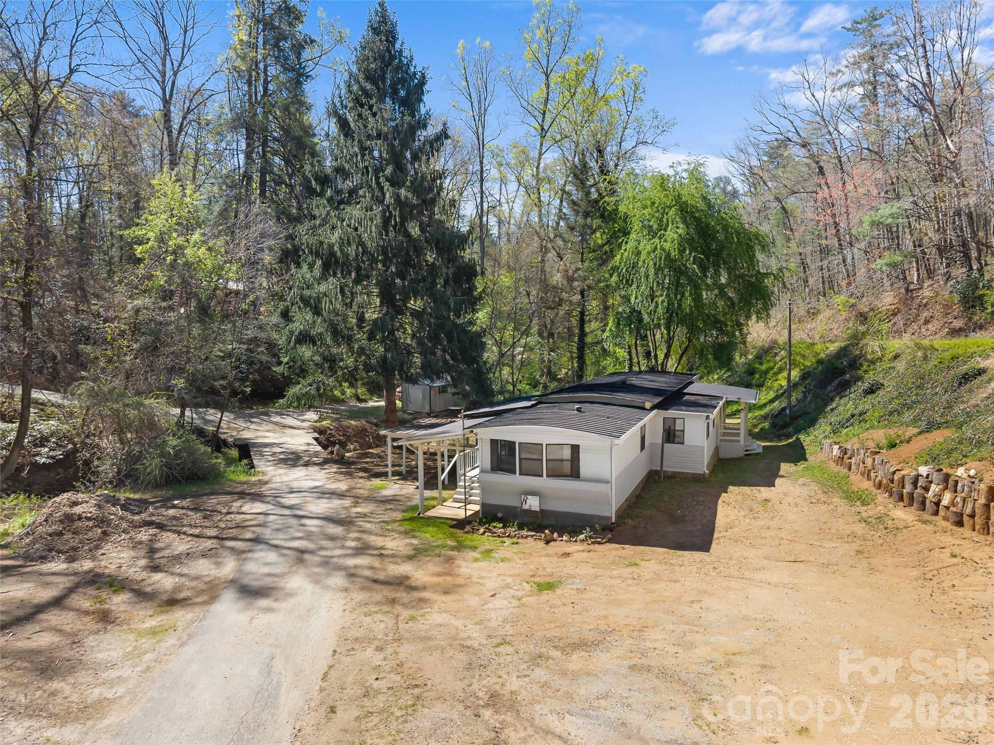 main property photo 4