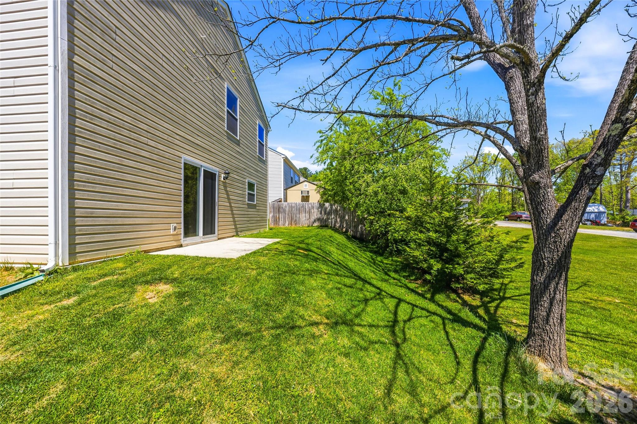 main property photo 33