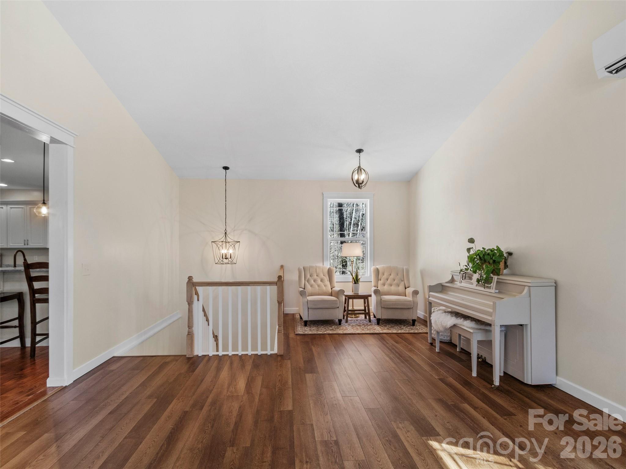 property viewer photo 14