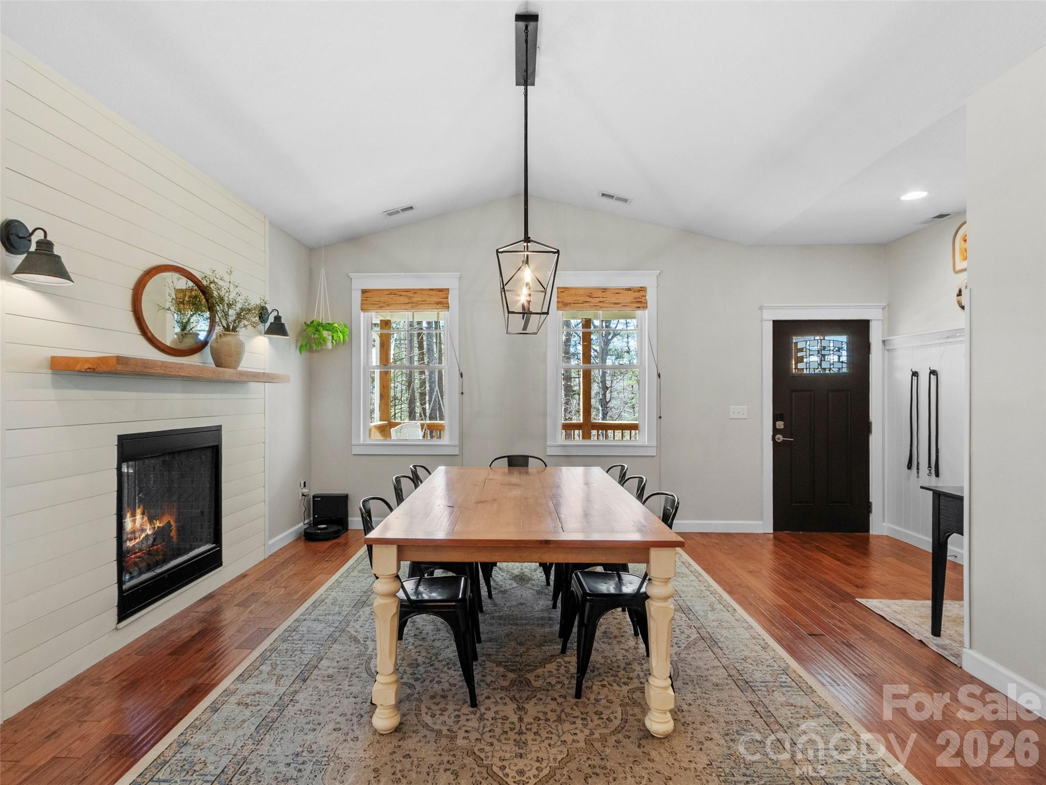 property viewer photo 32