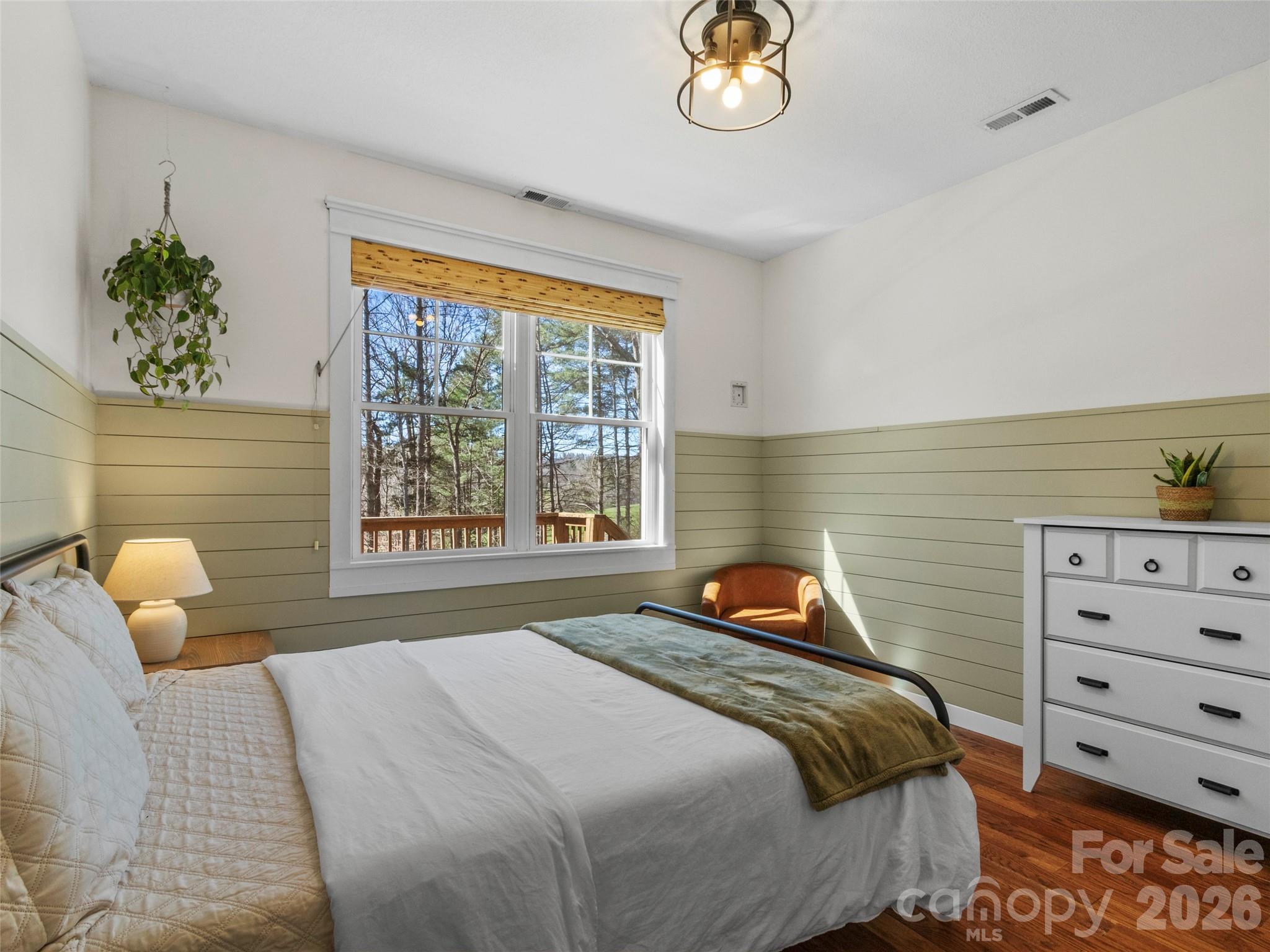 property viewer photo 39