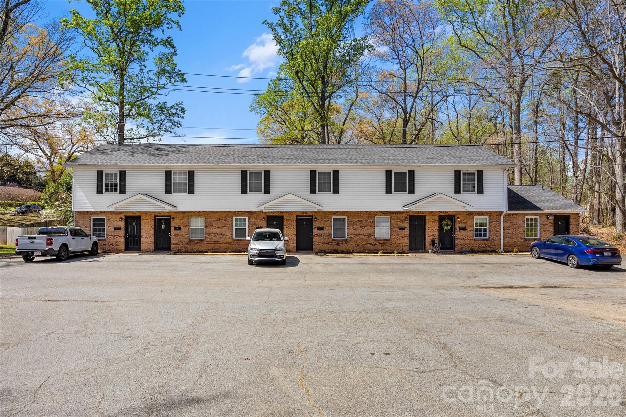 main property photo 23