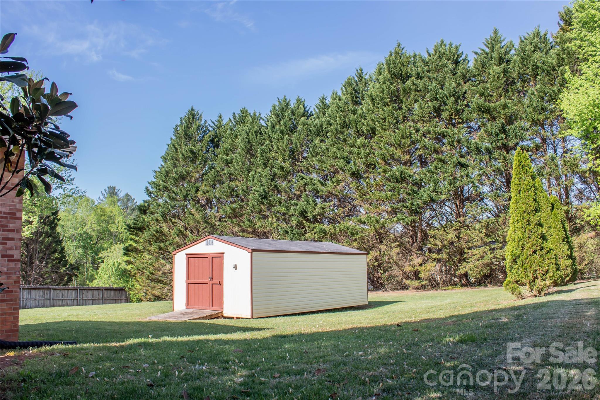 main property photo 26