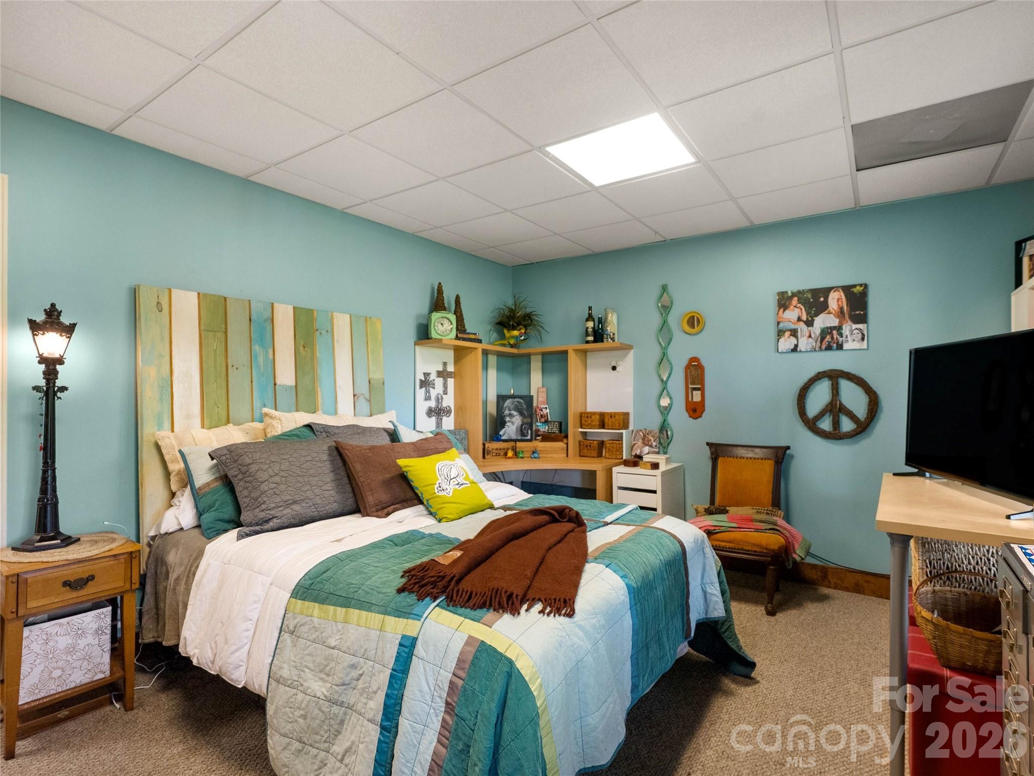 main property photo 36
