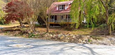 image of property with 3 Bed | 2 Bath | 1,835 Sqft
