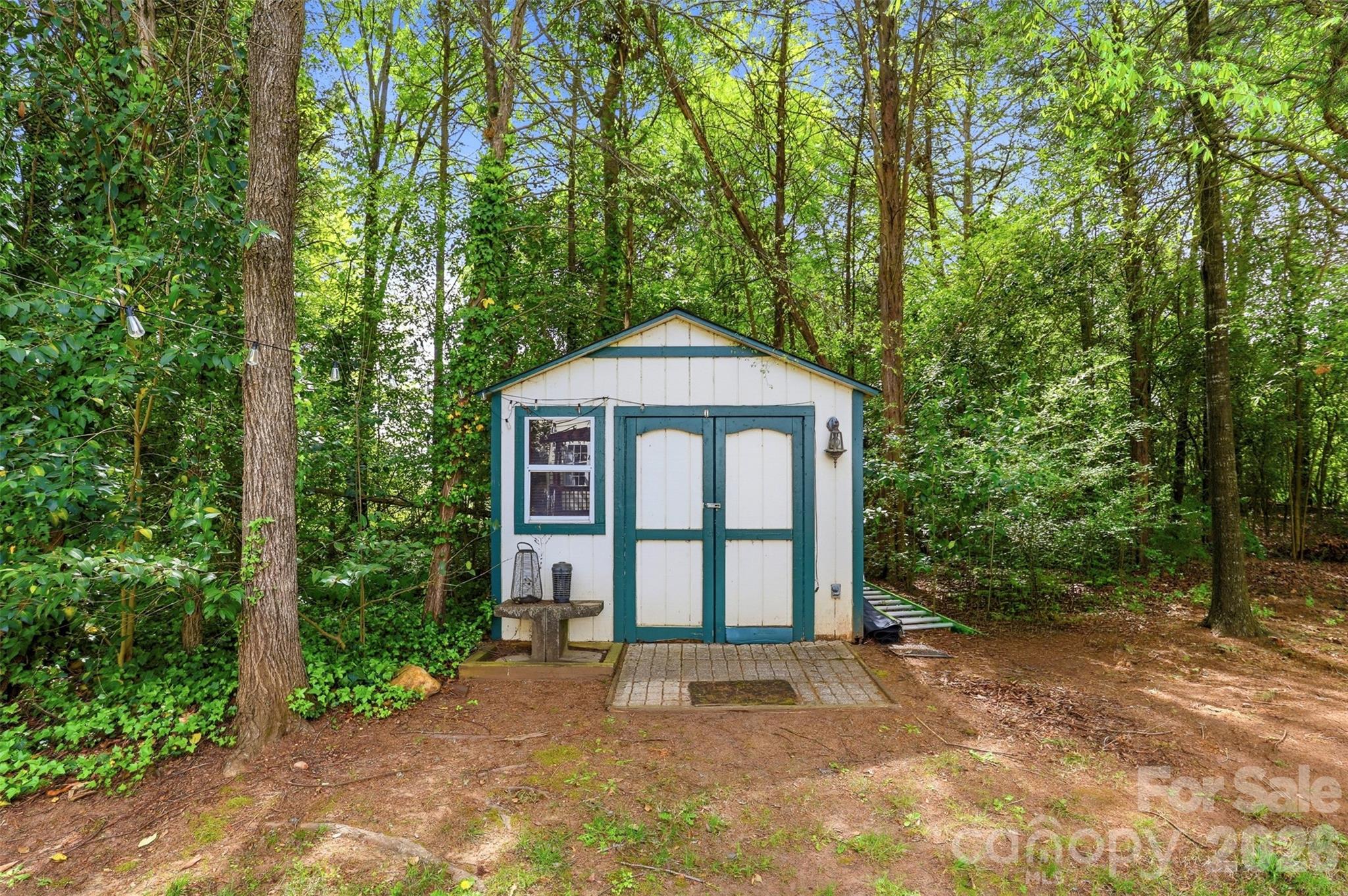 main property photo 29