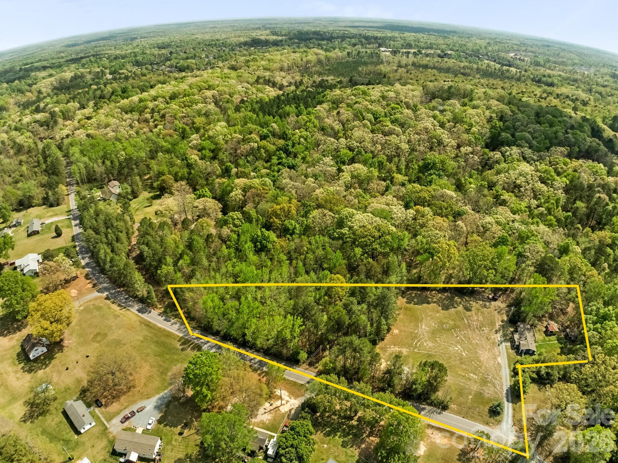 main property photo 20