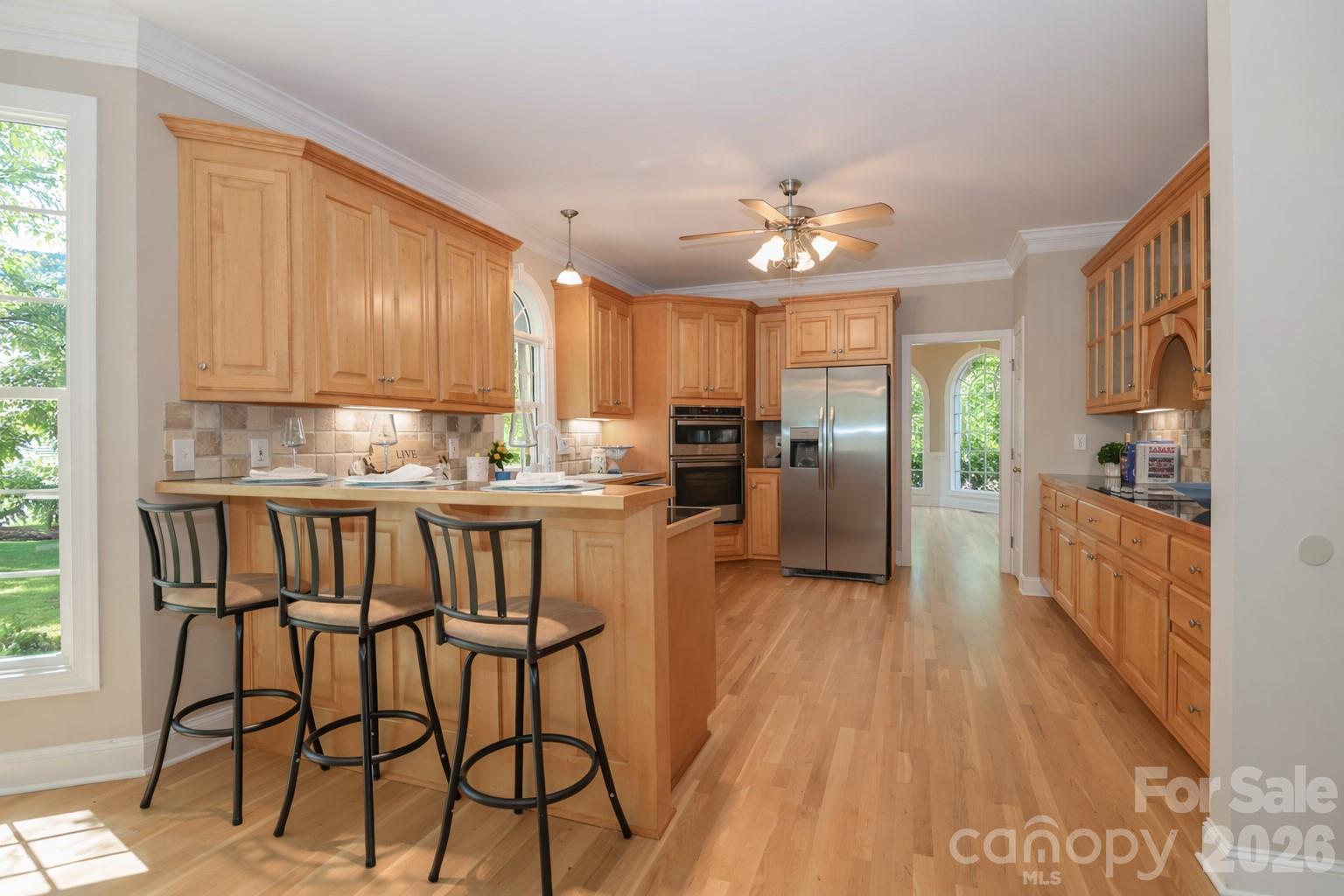 main property photo 18