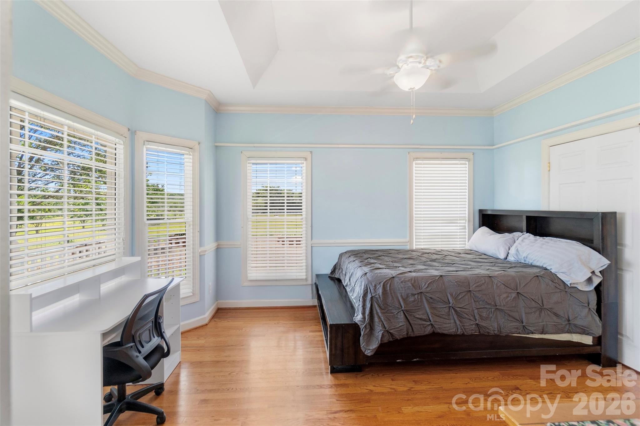 main property photo 18