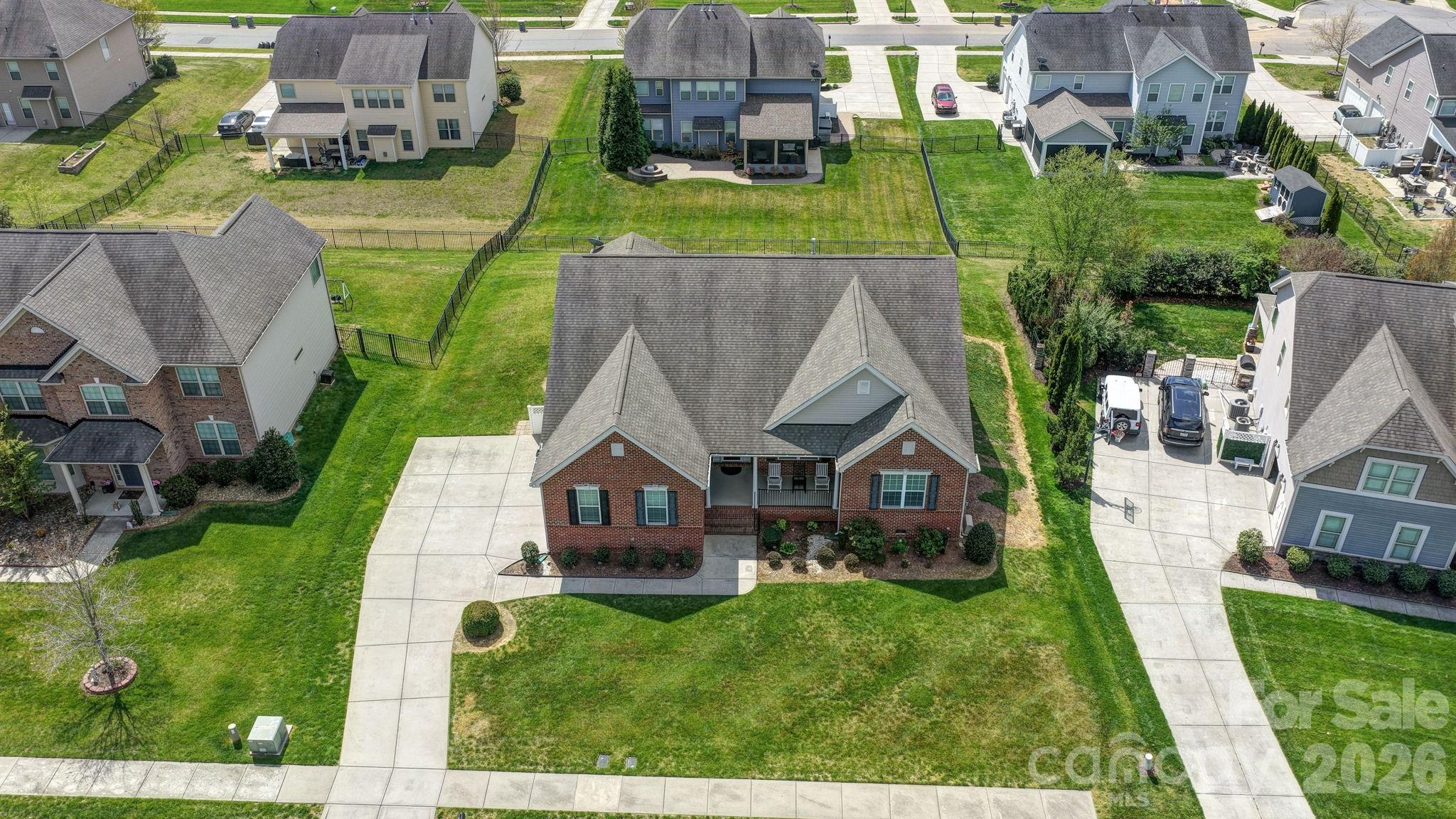 main property photo 27