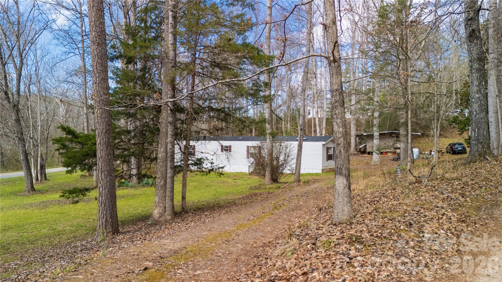 main property photo 8