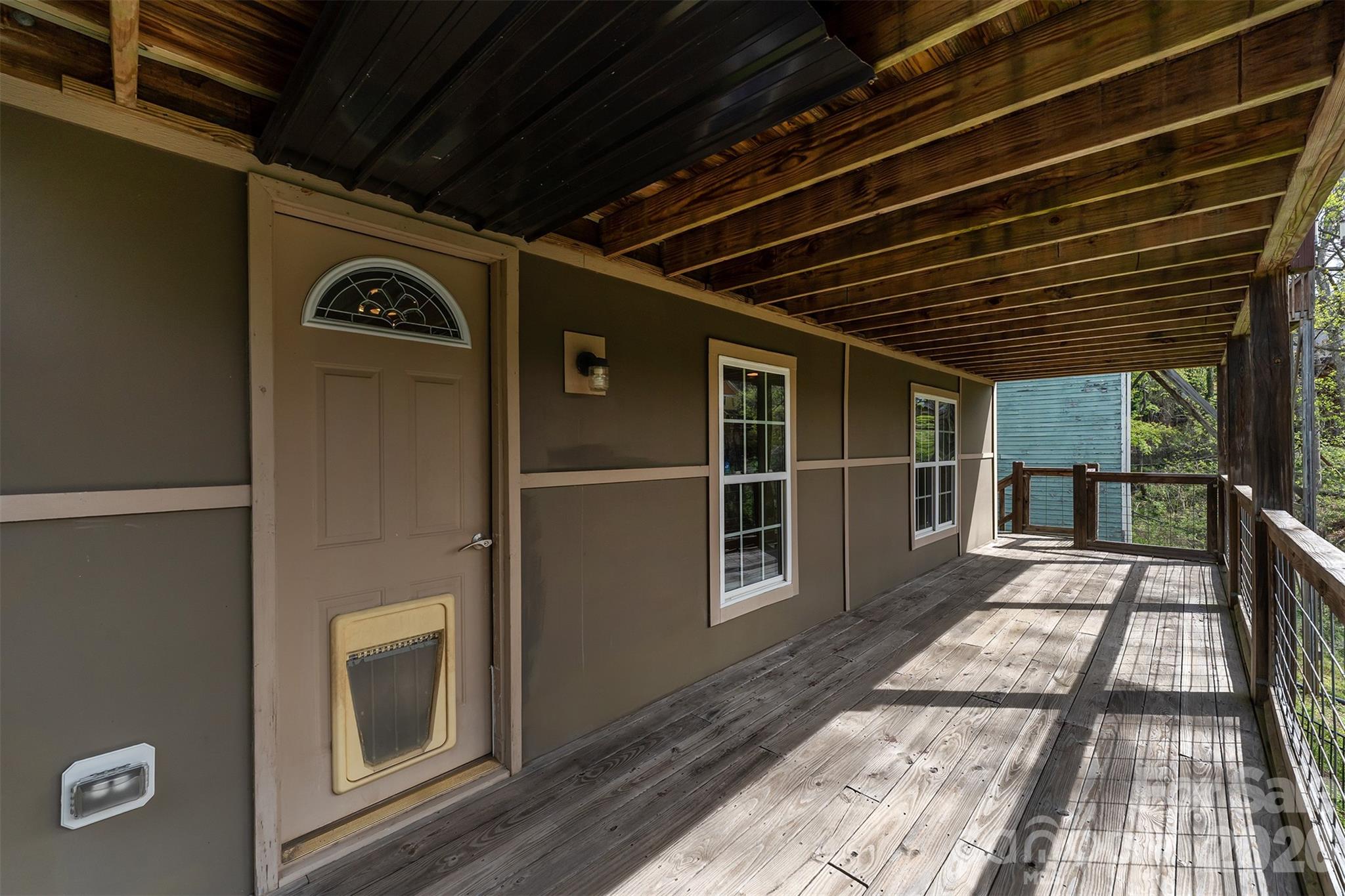 main property photo 32