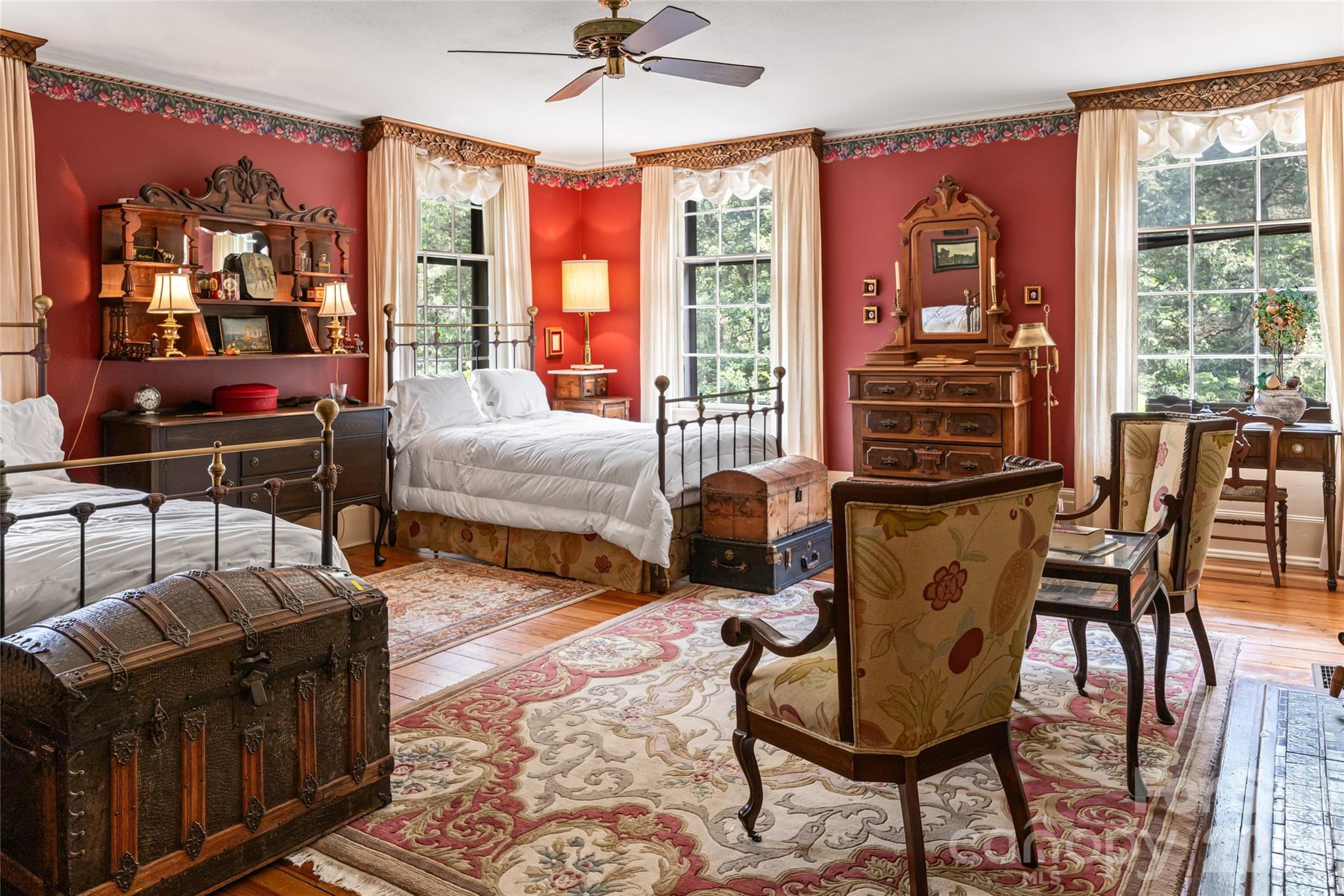 main property photo 29