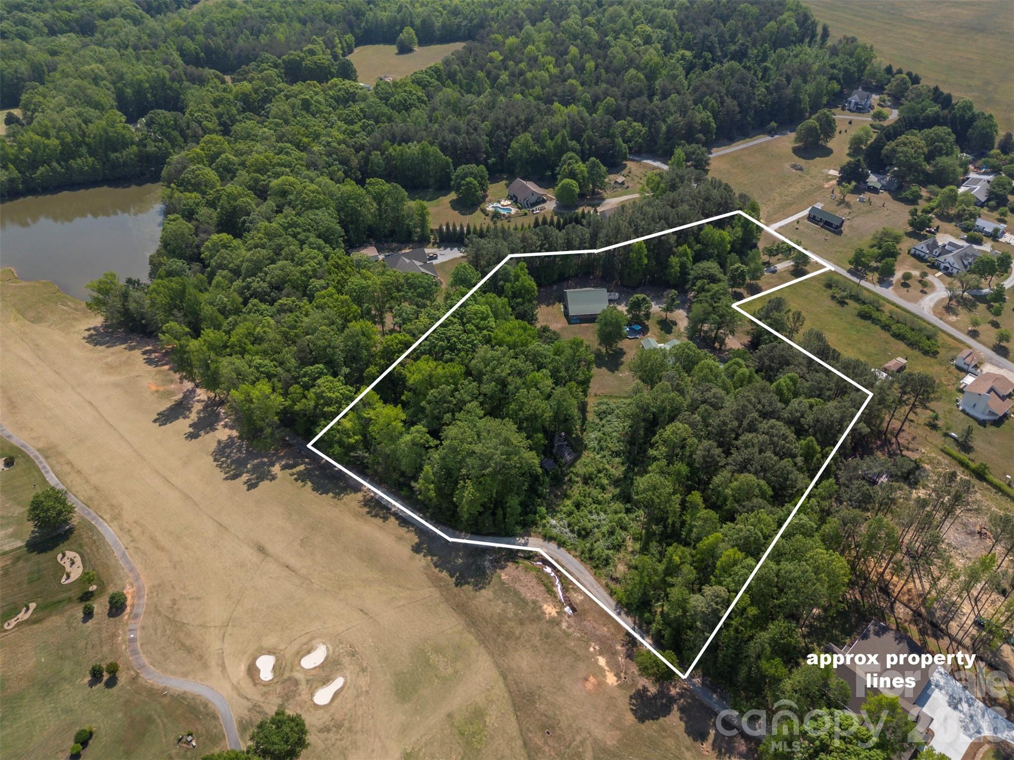 main property photo 36