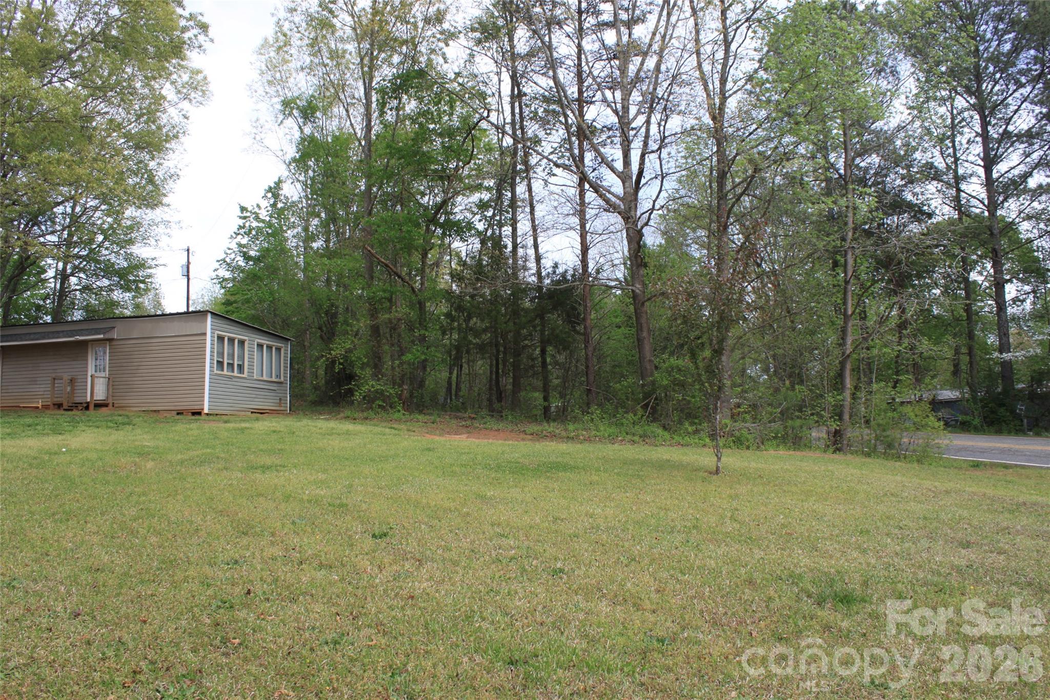 main property photo 29