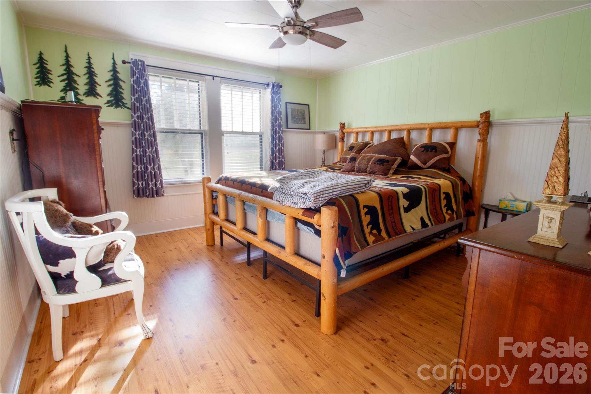 main property photo 12