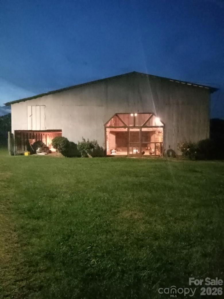 main property photo 17