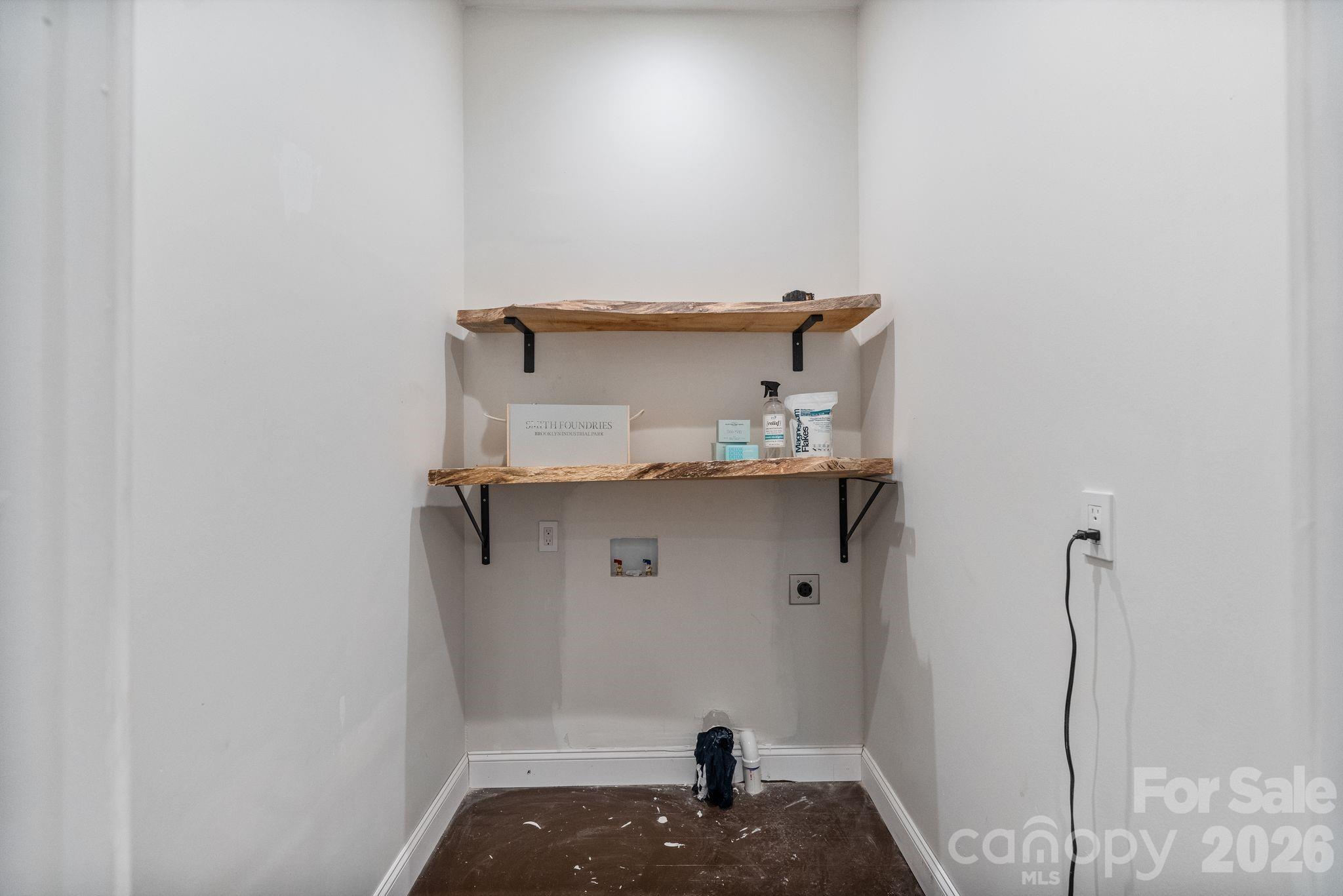main property photo 19