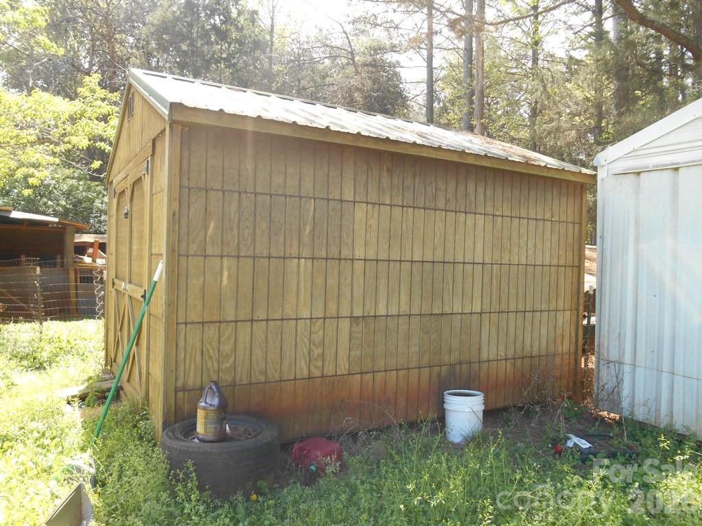main property photo 26