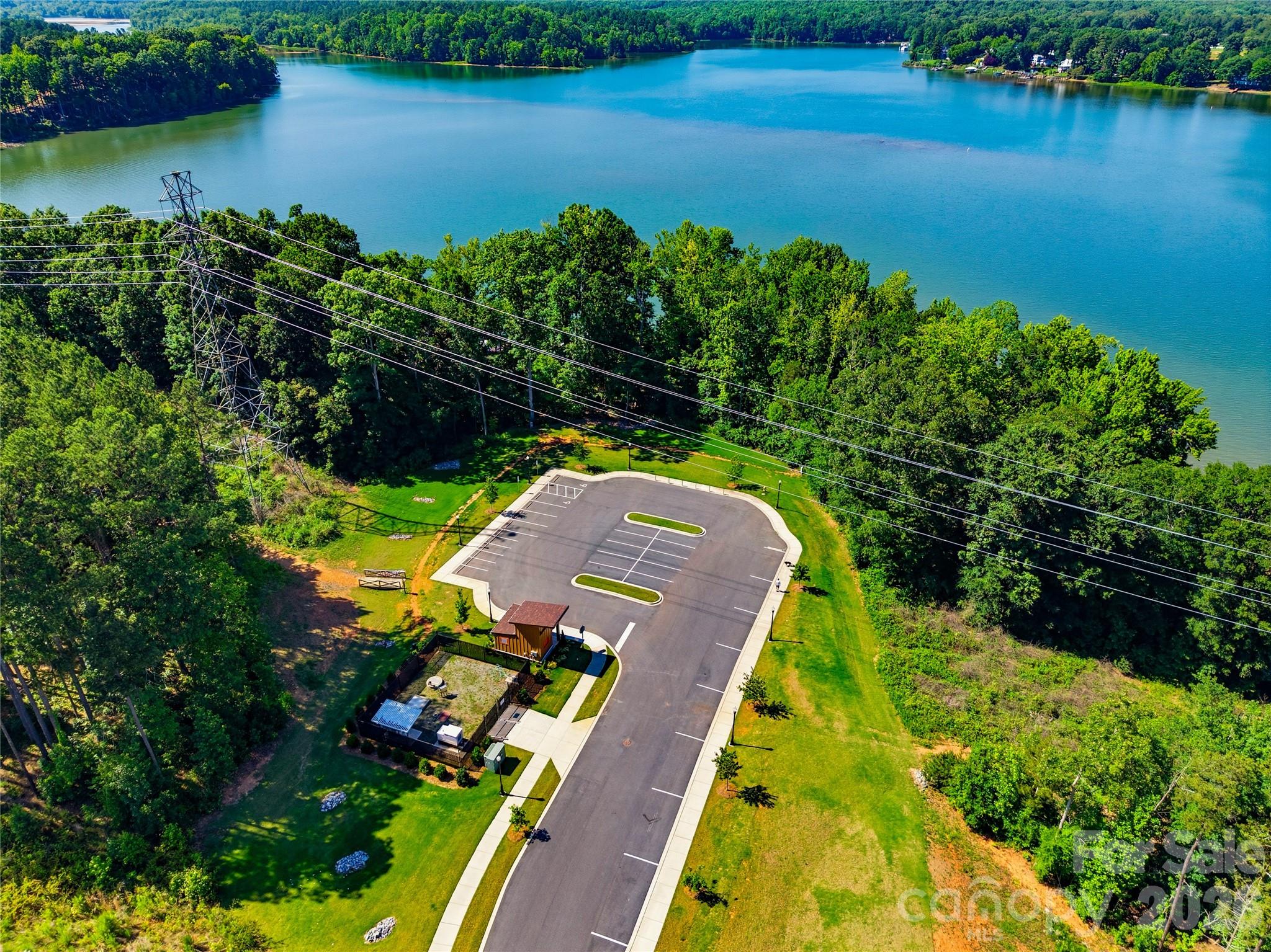 main property photo 39