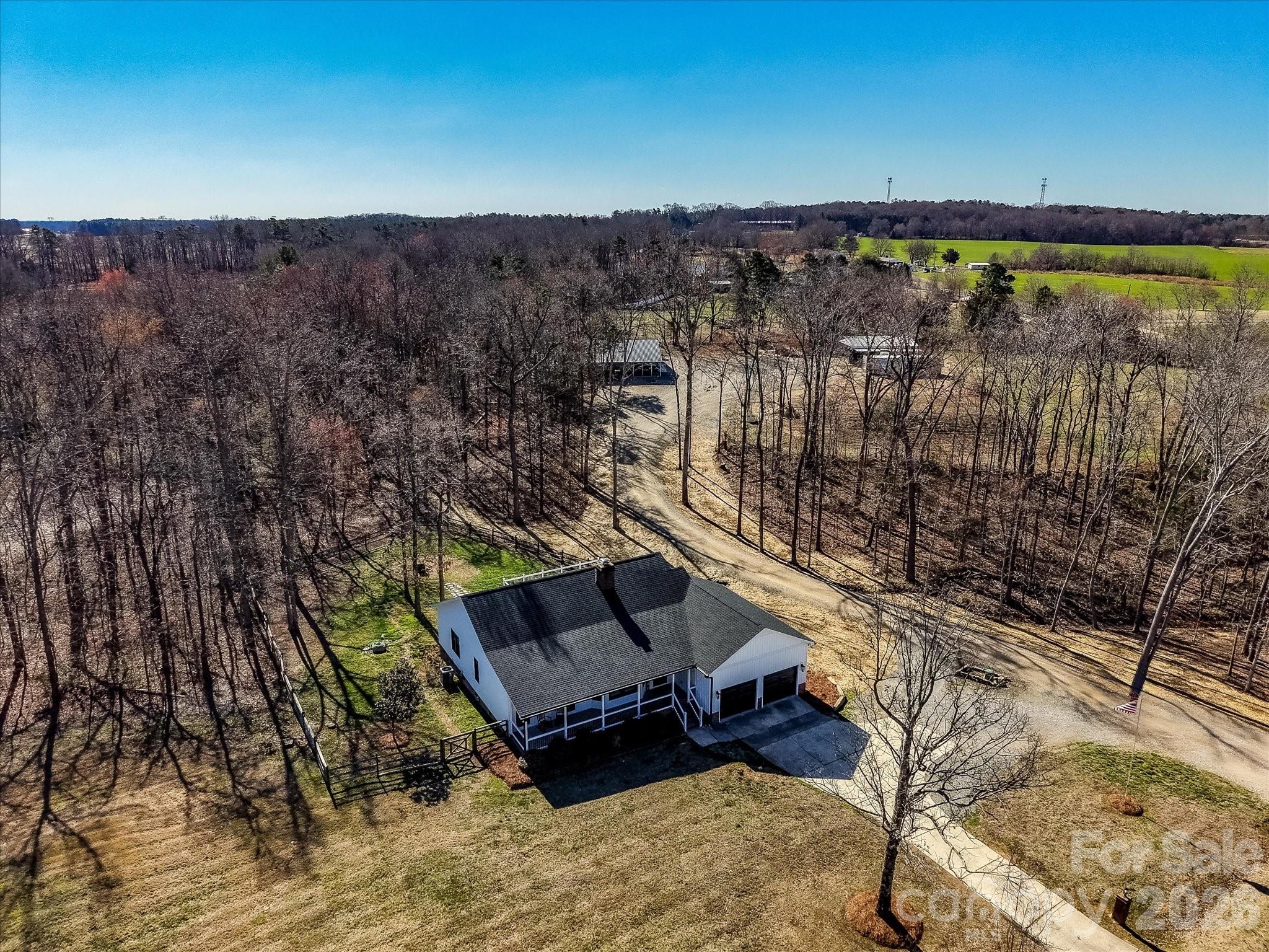 main property photo 11