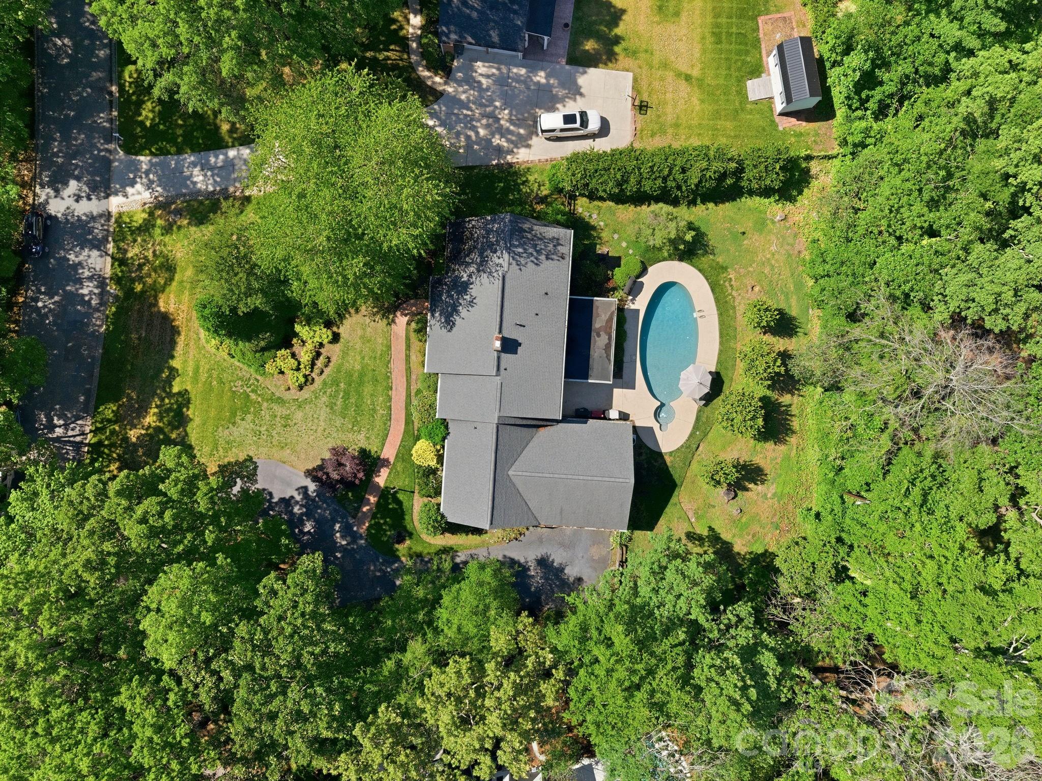 main property photo 42