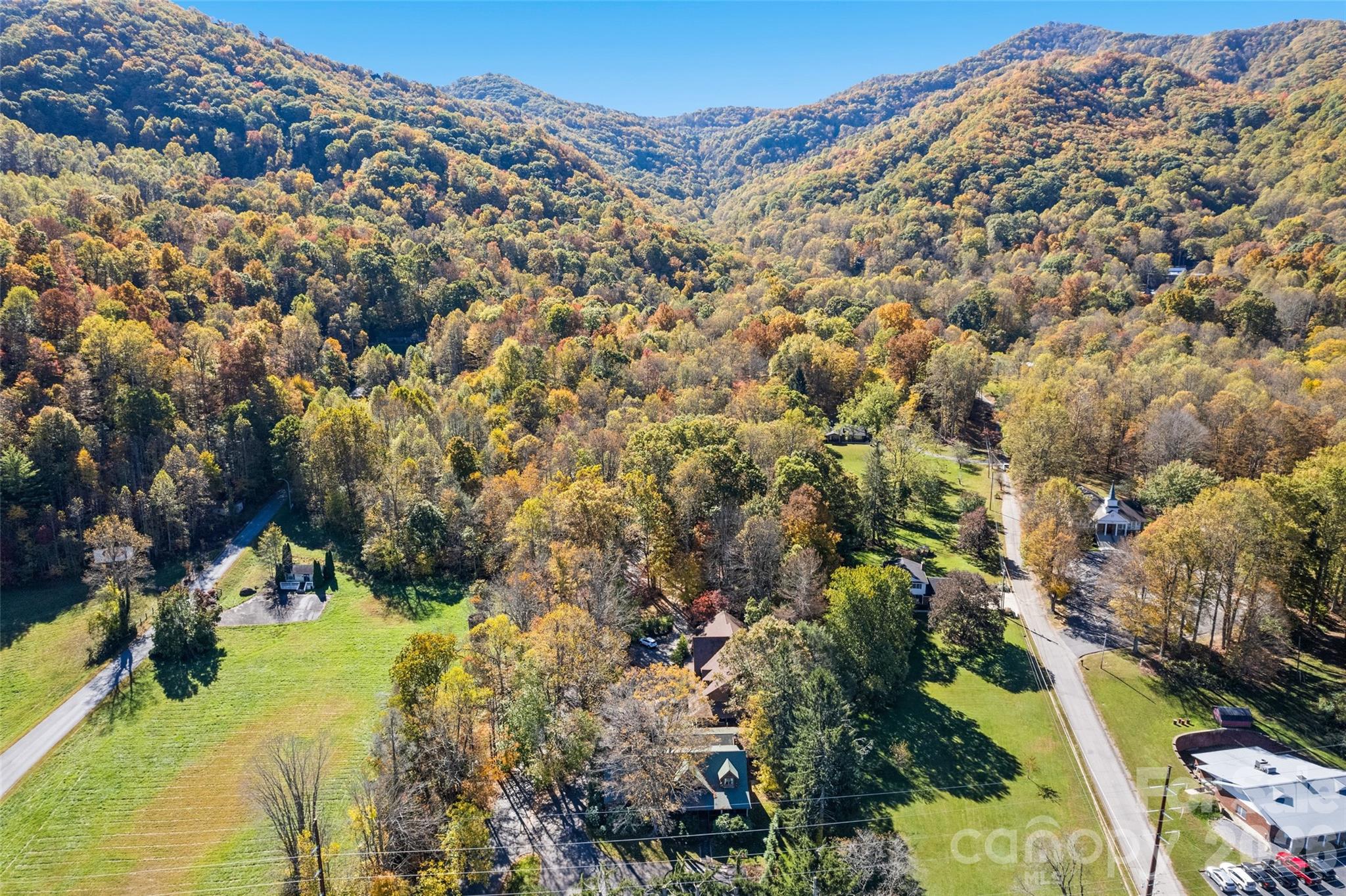 main property photo 4