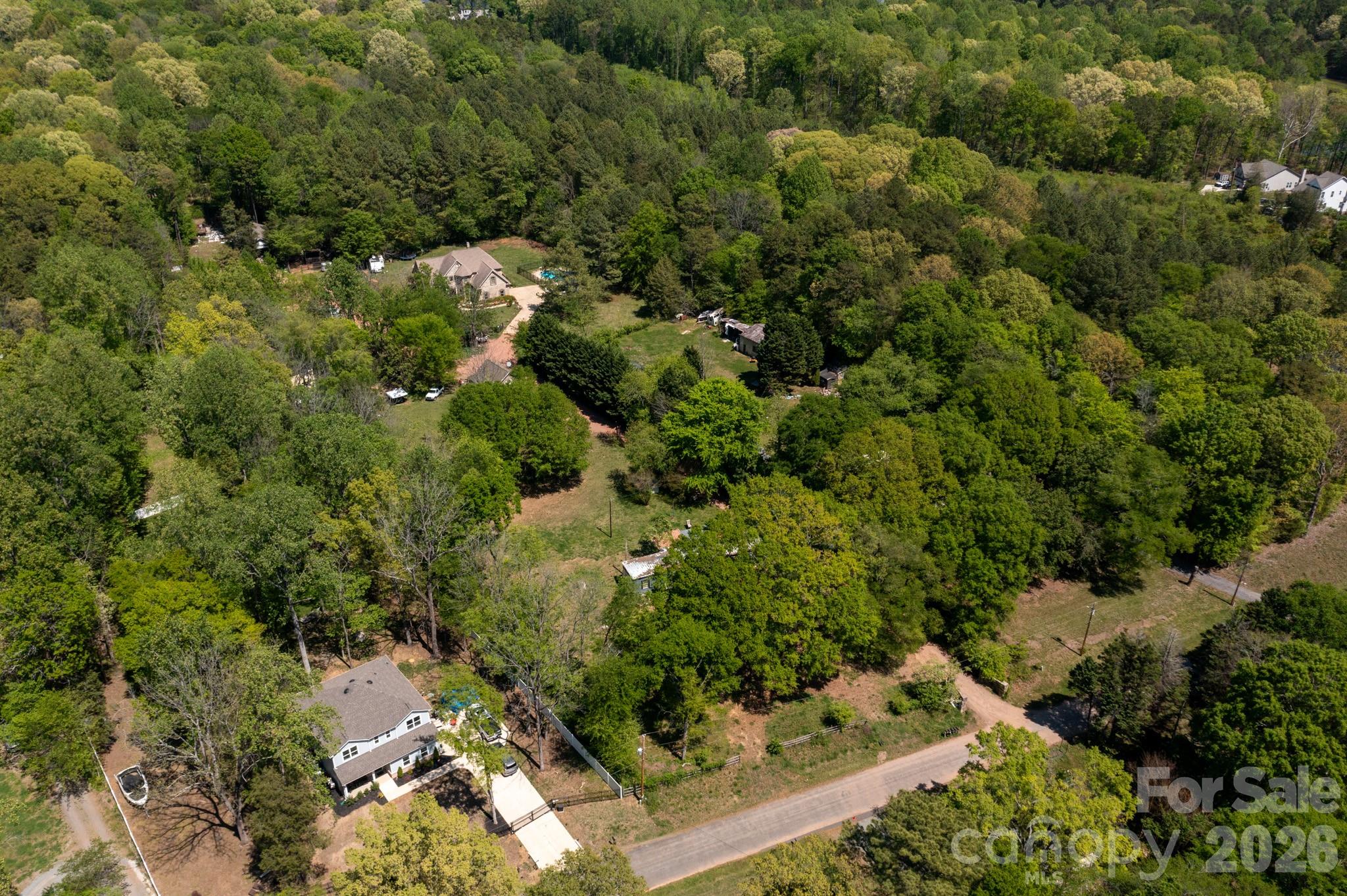 main property photo 20