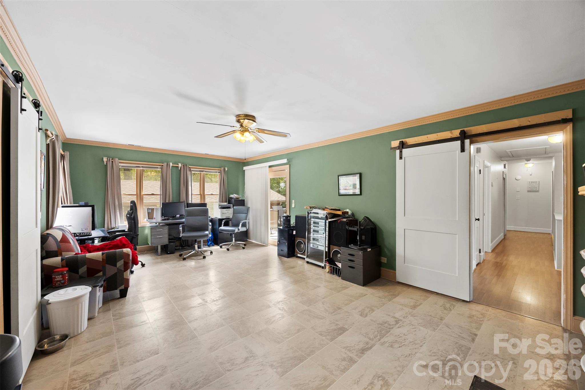 main property photo 26
