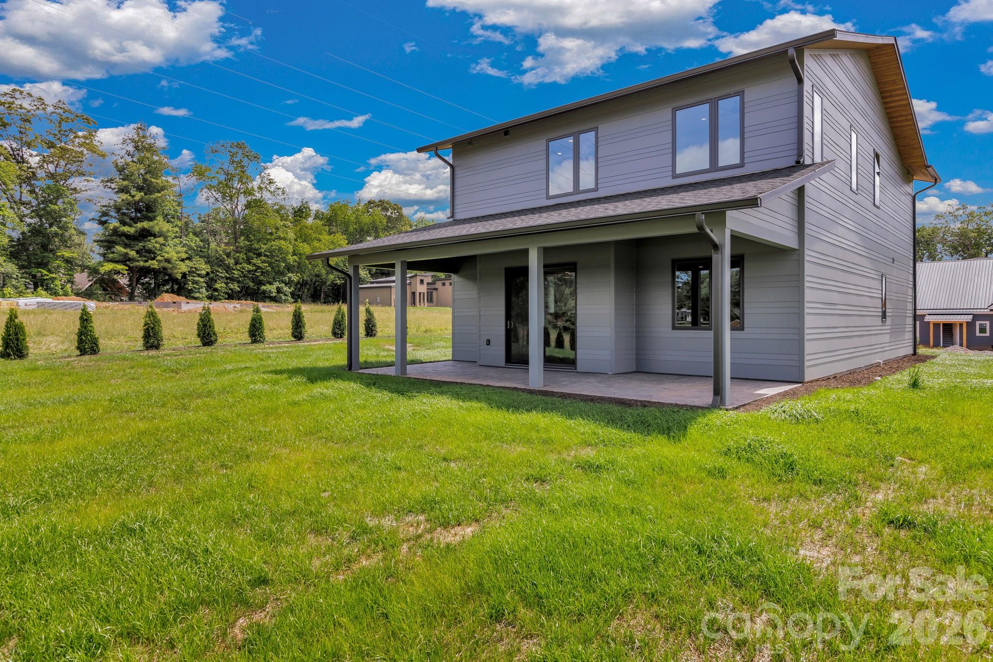 main property photo 33