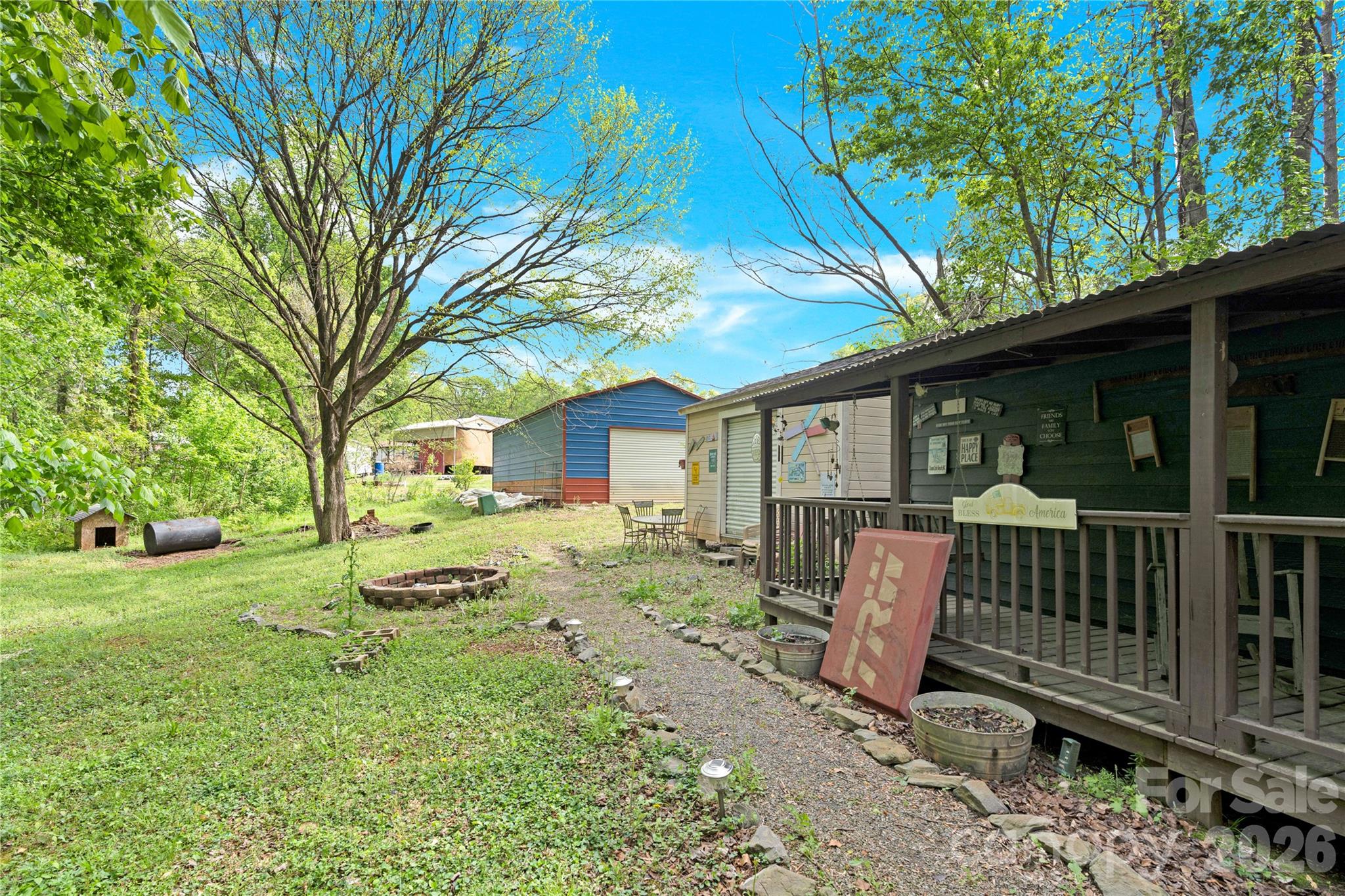 main property photo 3
