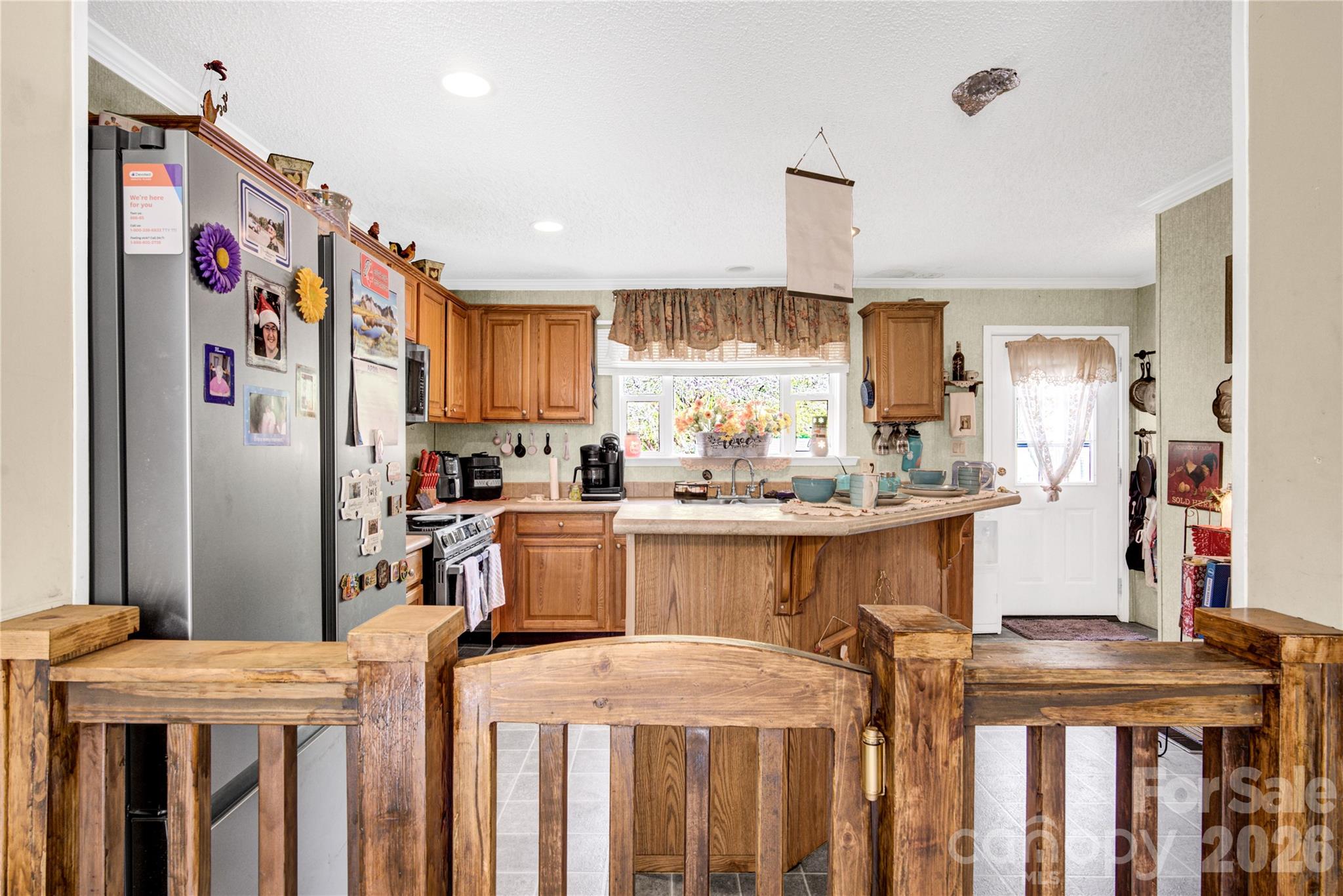 main property photo 9