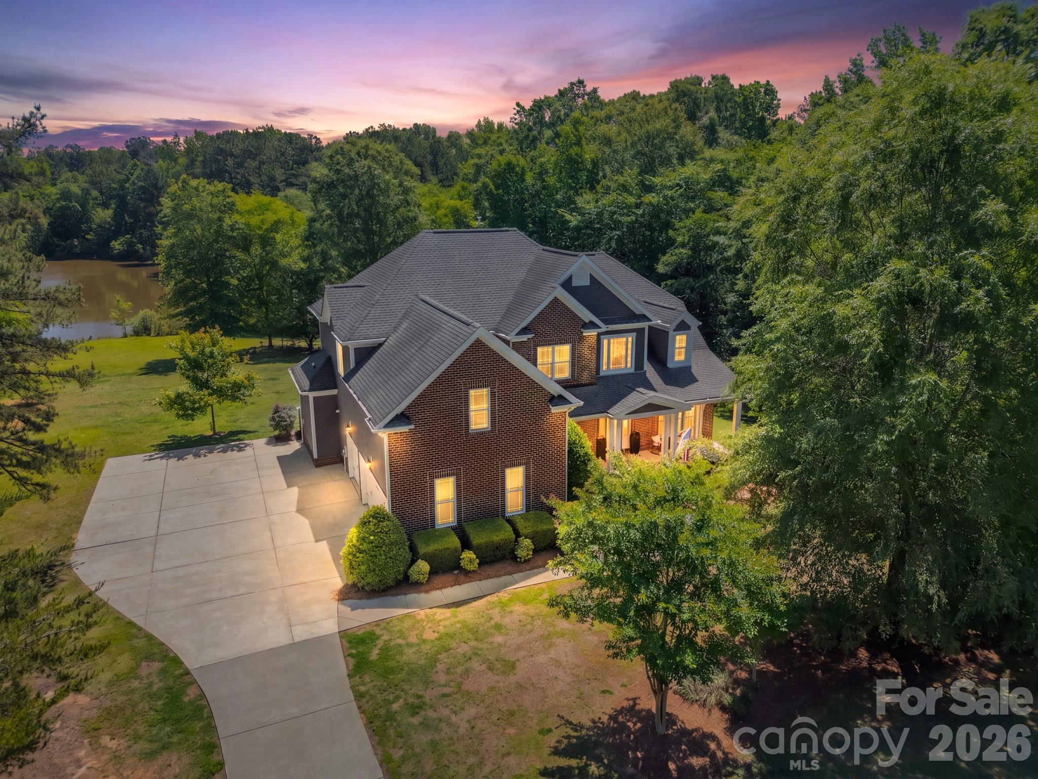 main property photo 45