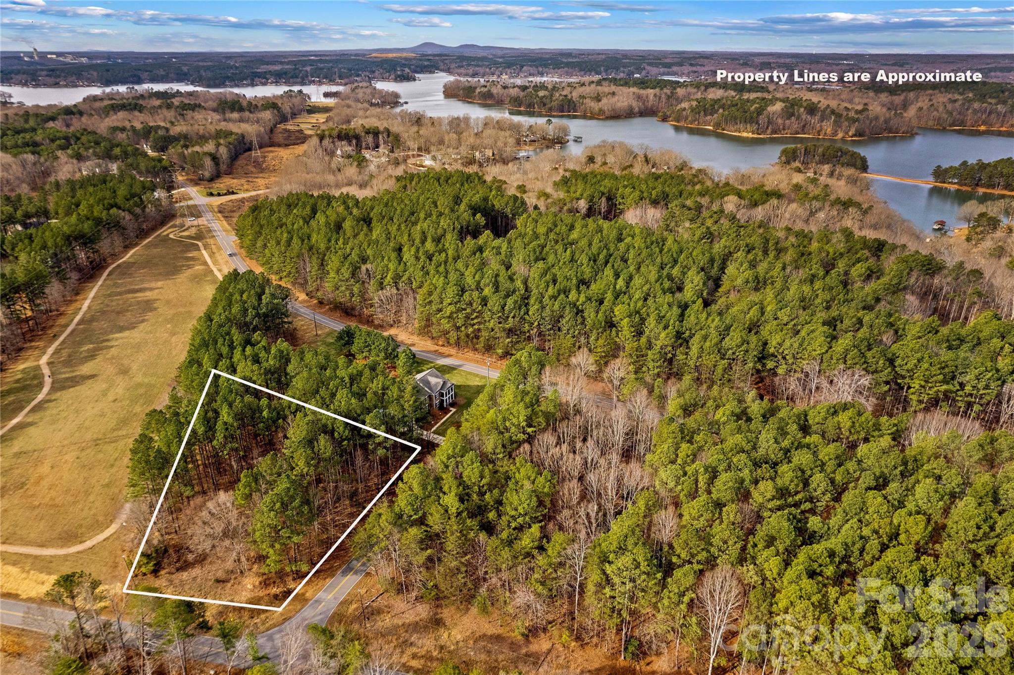 main property photo 4