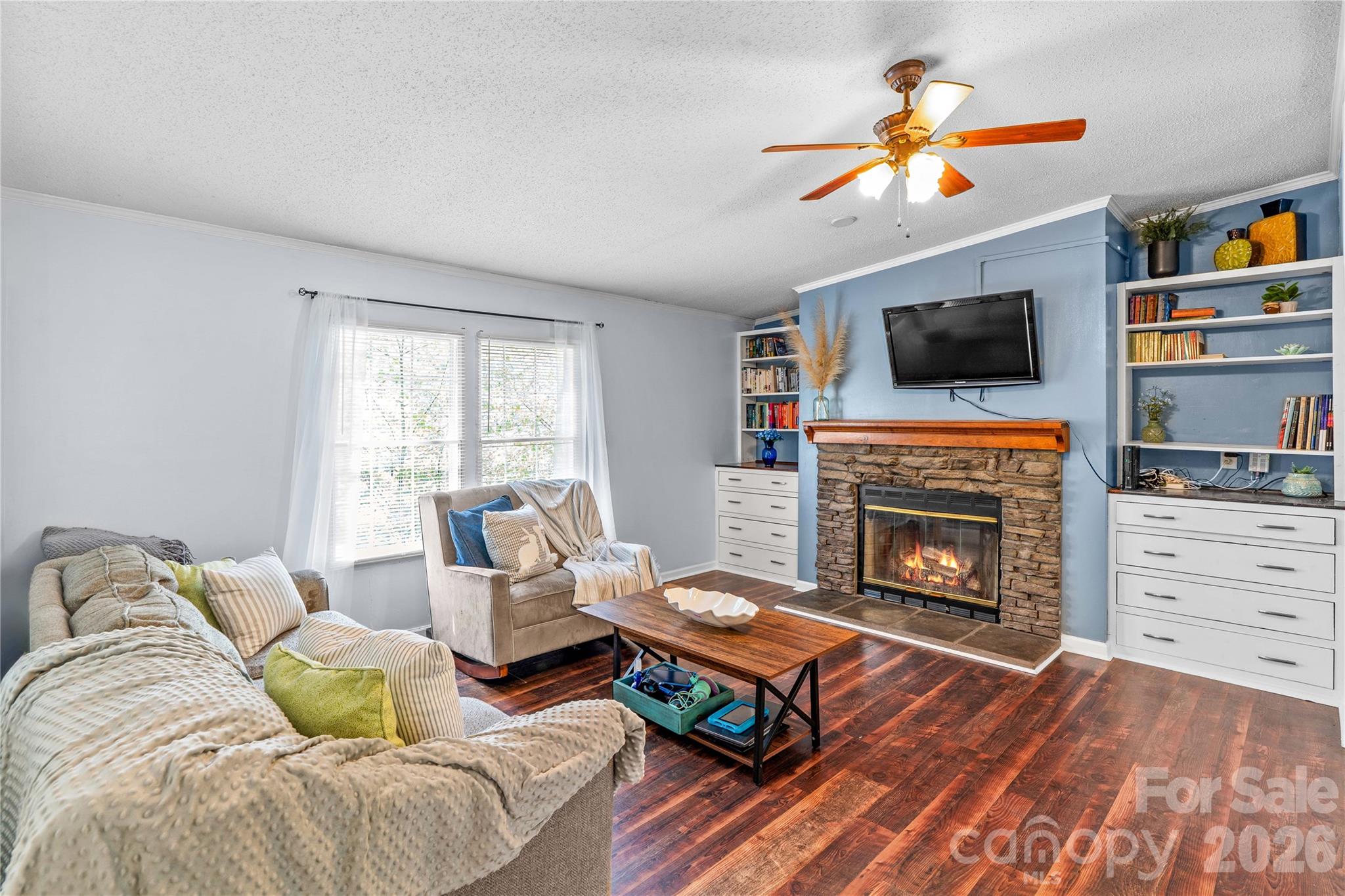 main property photo 15