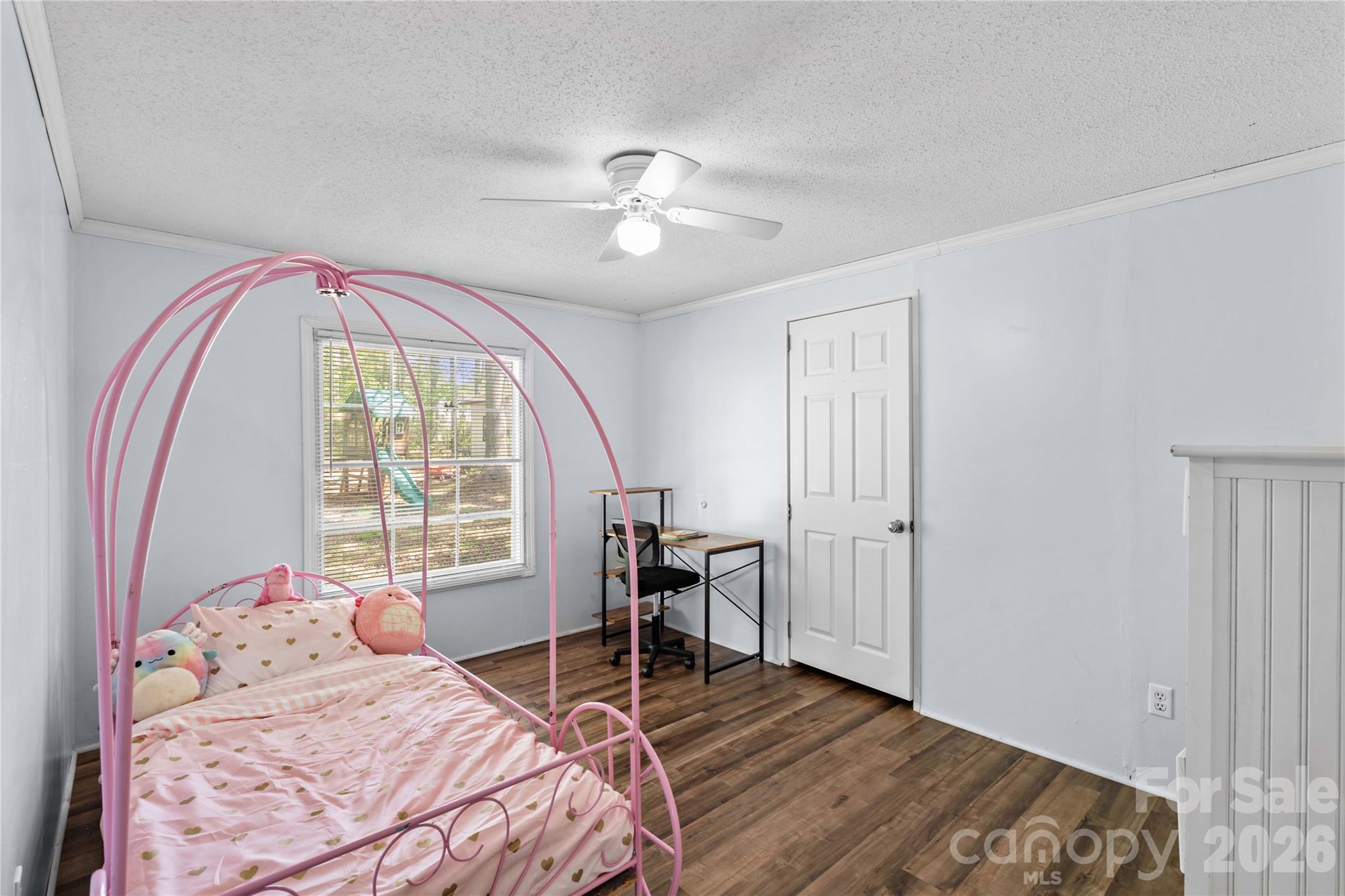main property photo 35