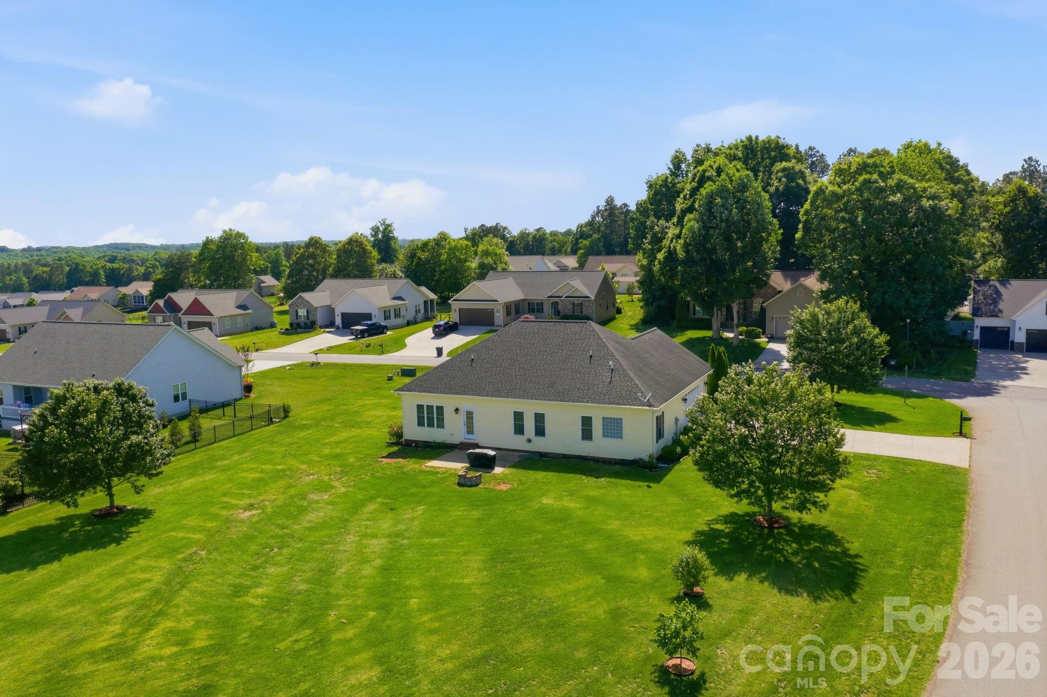 main property photo 33