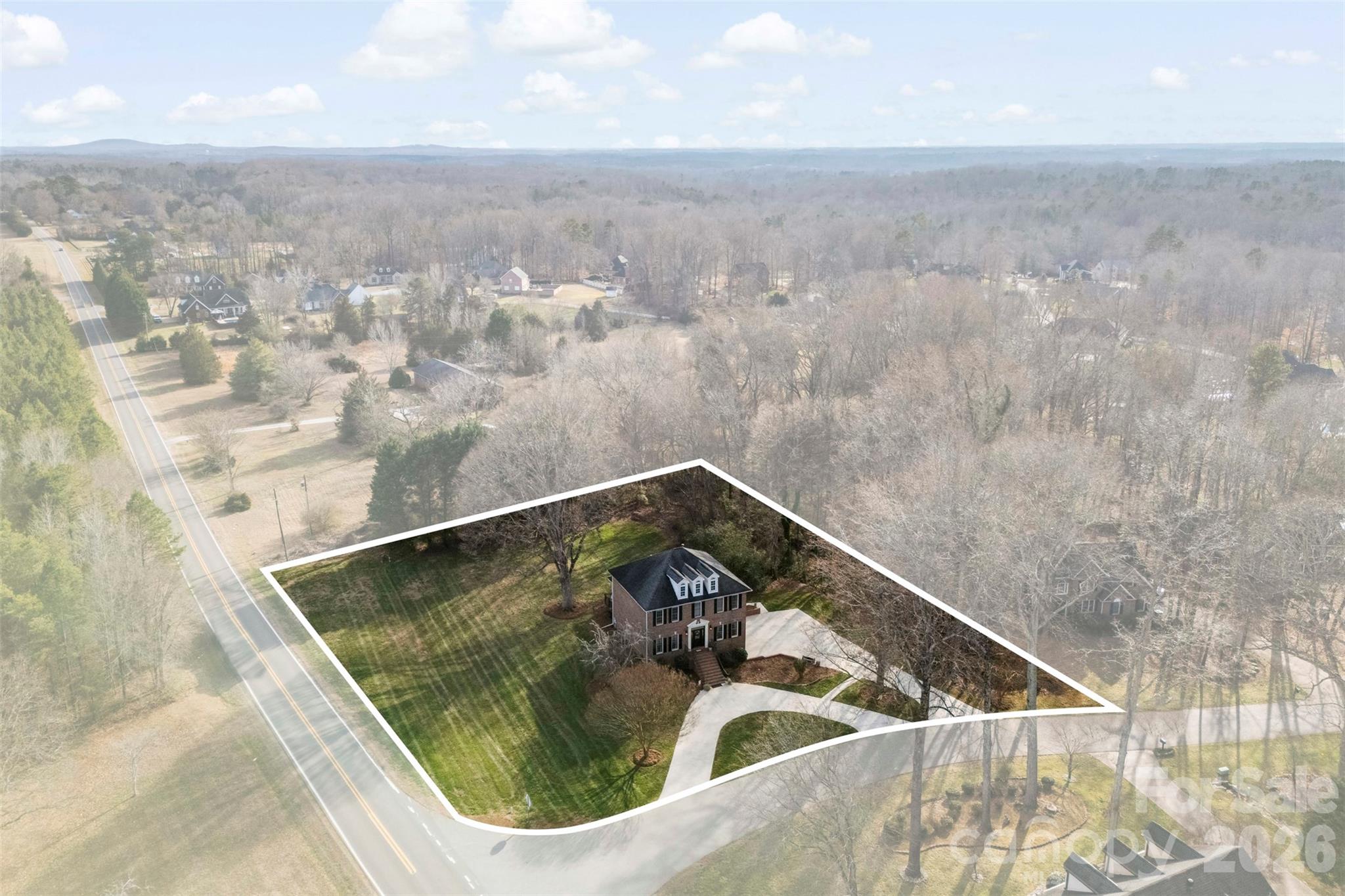 main property photo 3